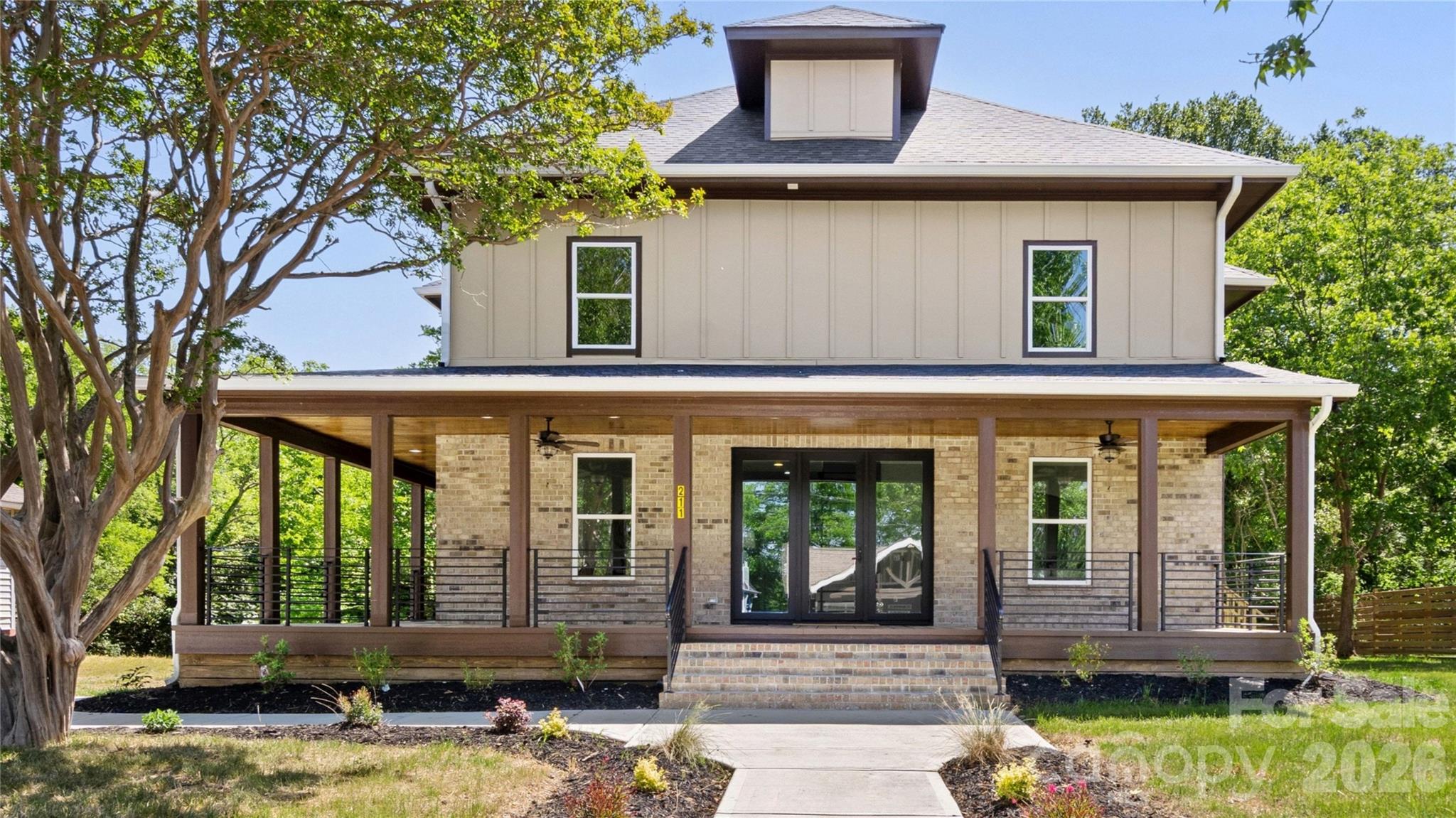 Single Family Residence at 211 Tournament Drive SW, Concord, photo 5 of 40
