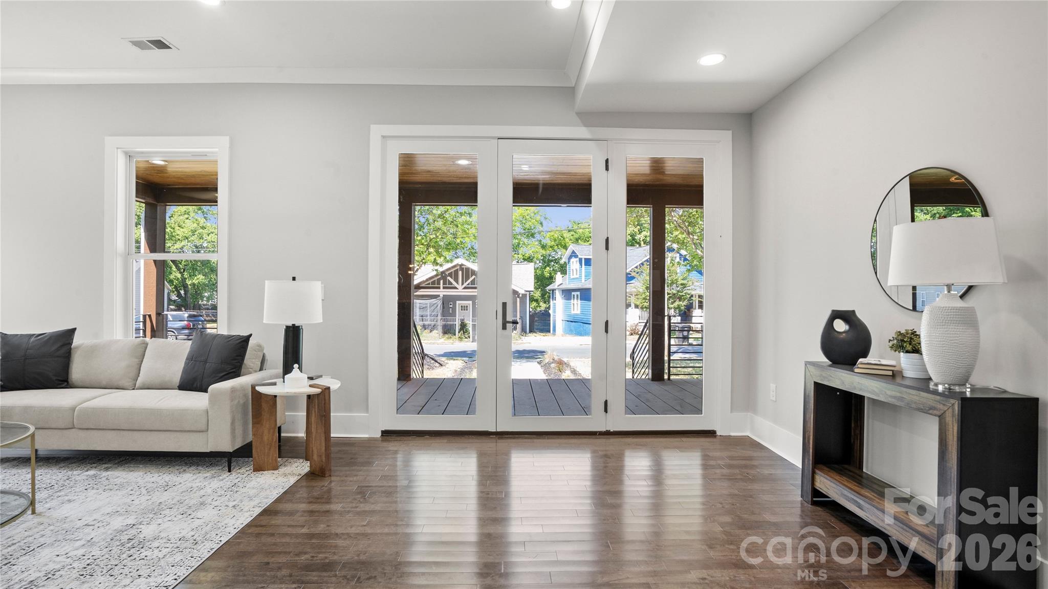 Single Family Residence at 211 Tournament Drive SW, Concord, photo 10 of 40