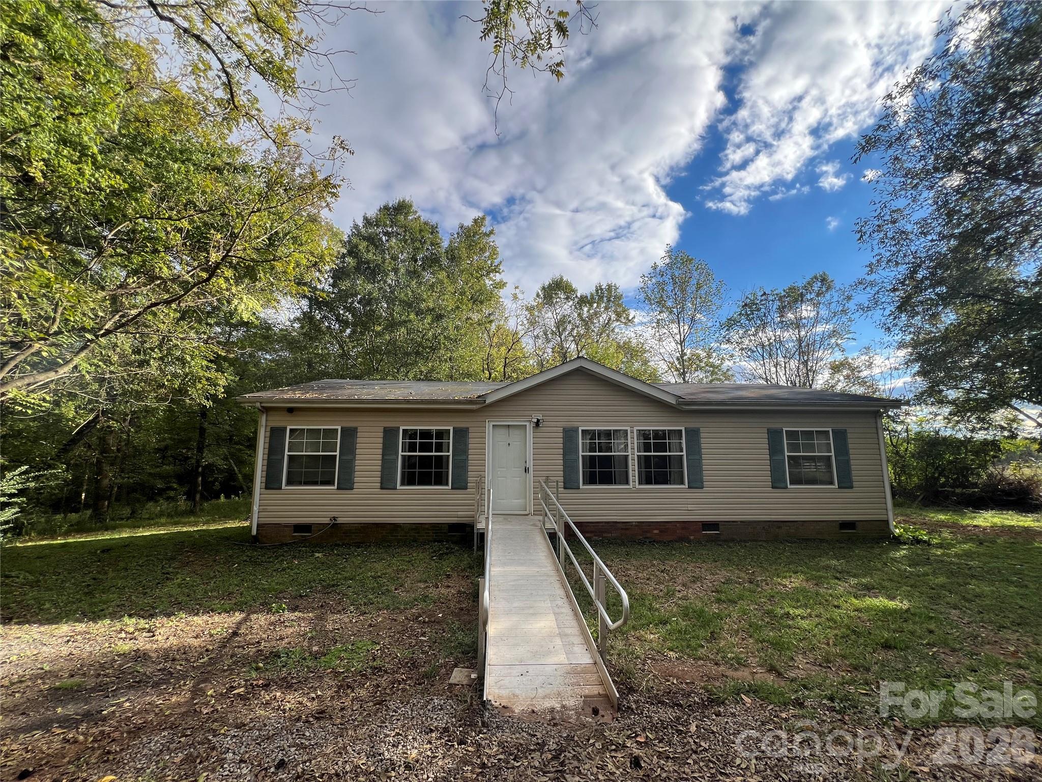 Single Family Residence at 25838 Lingerfelt Road, Albemarle