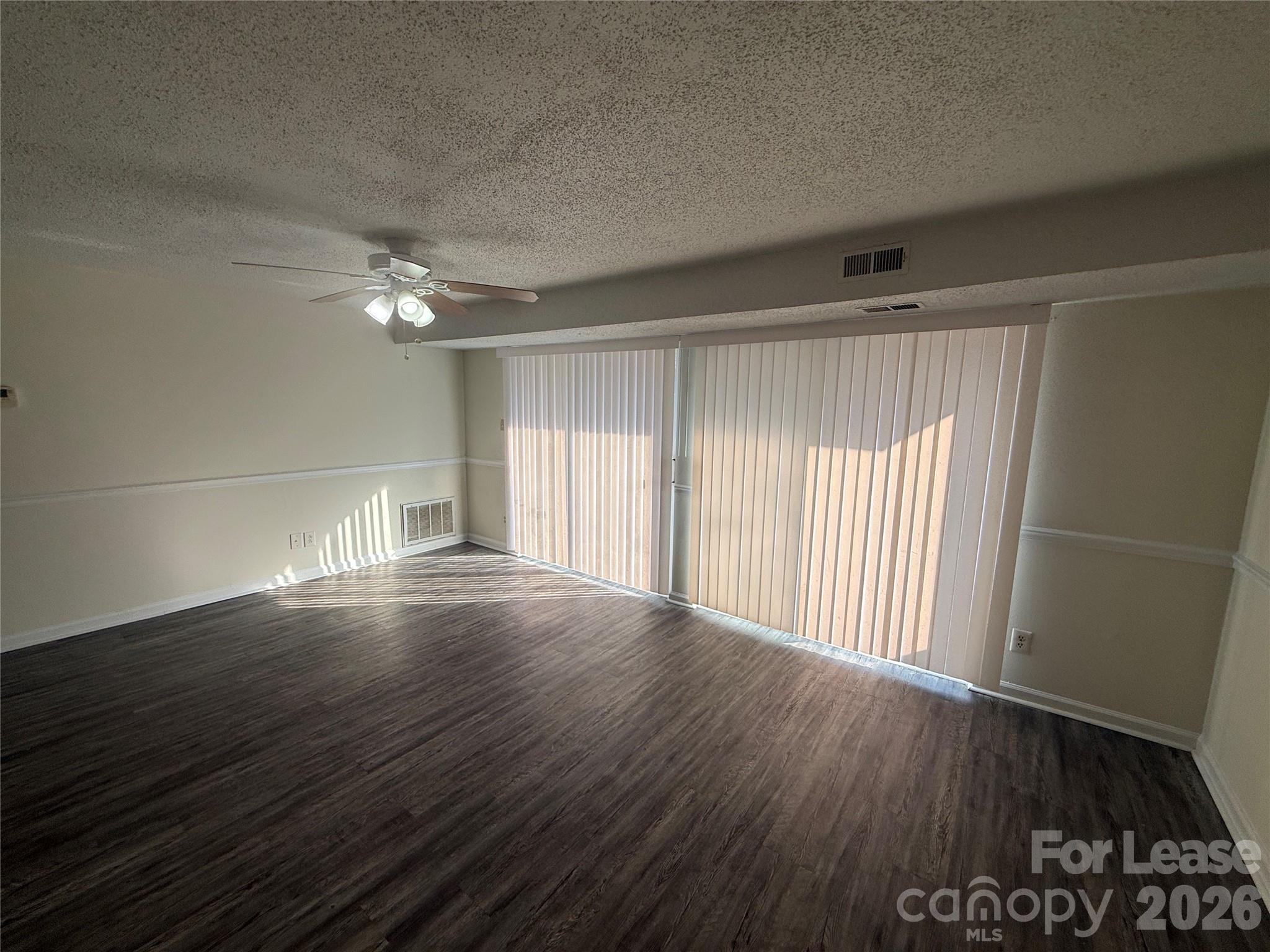Condominium at 9405 Old Concord Road, Charlotte, photo 3 of 14