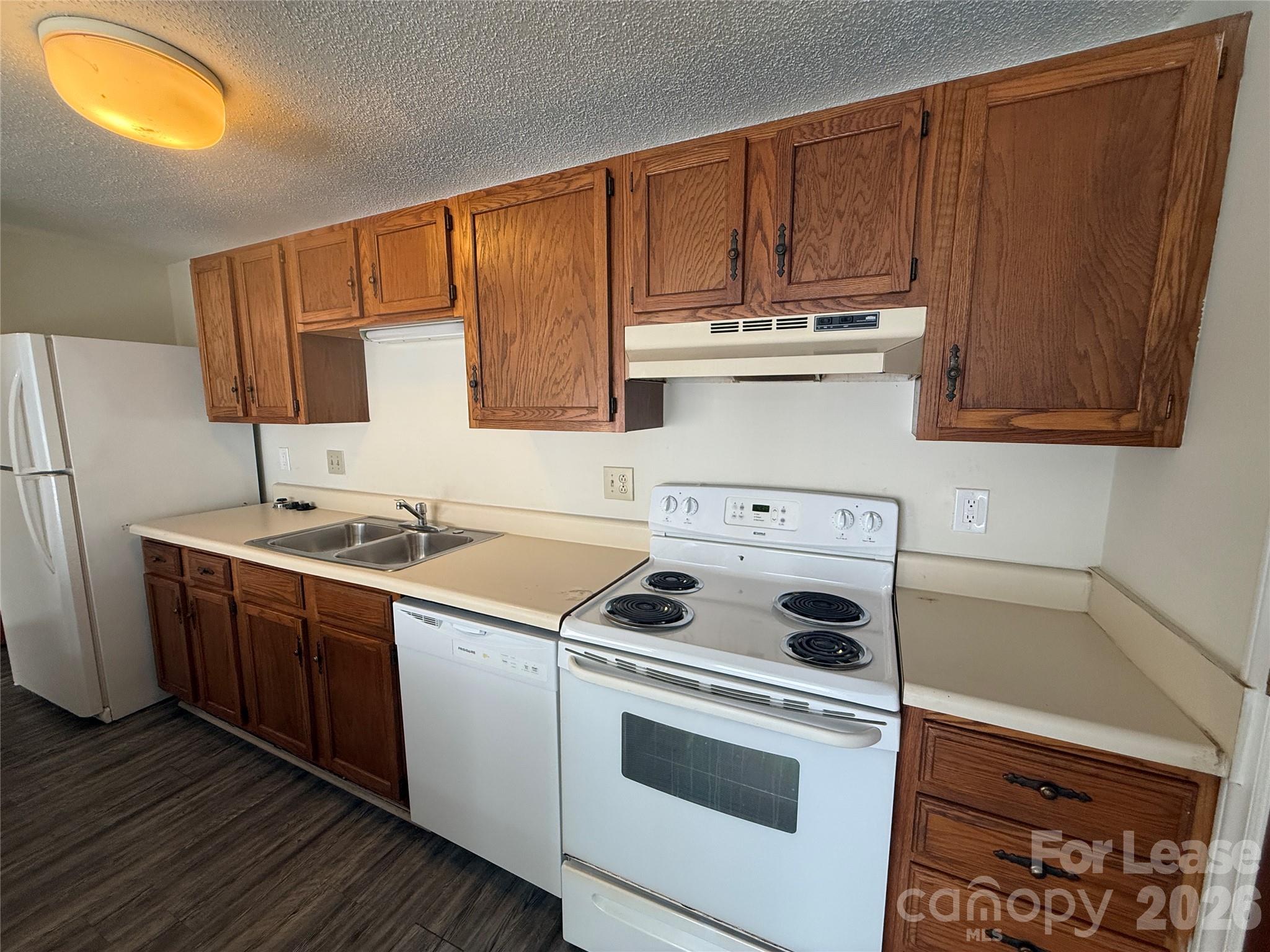 Condominium at 9405 Old Concord Road, Charlotte, photo 5 of 14