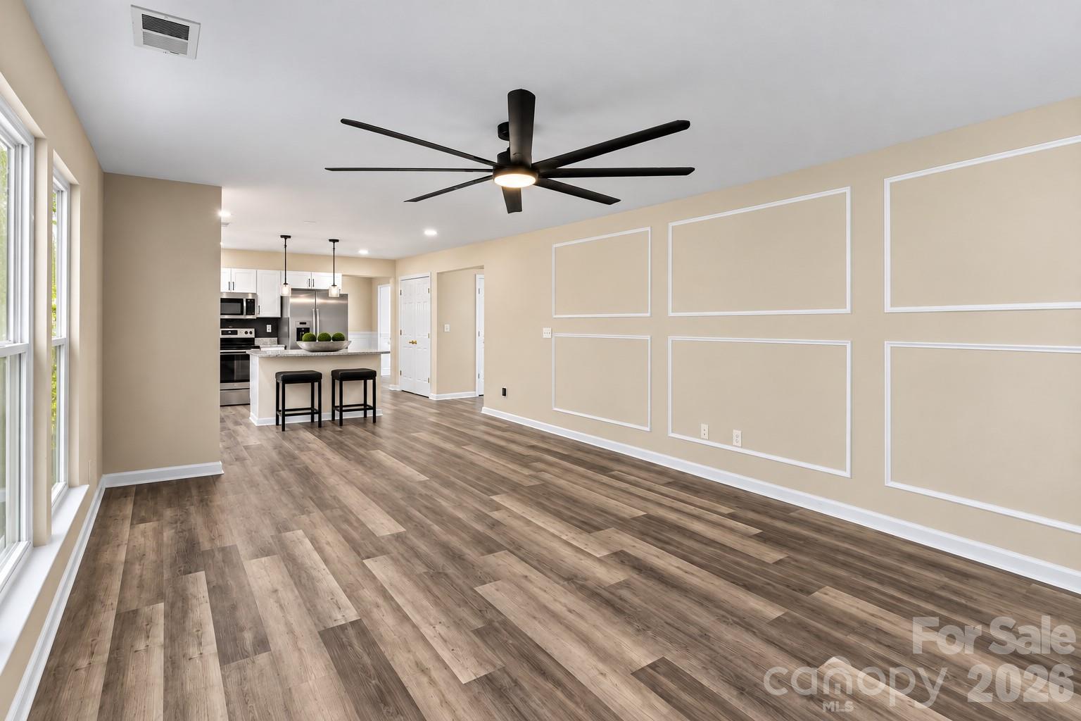 Single Family Residence at 1319 Red Tallen Court, Charlotte, photo 18 of 33