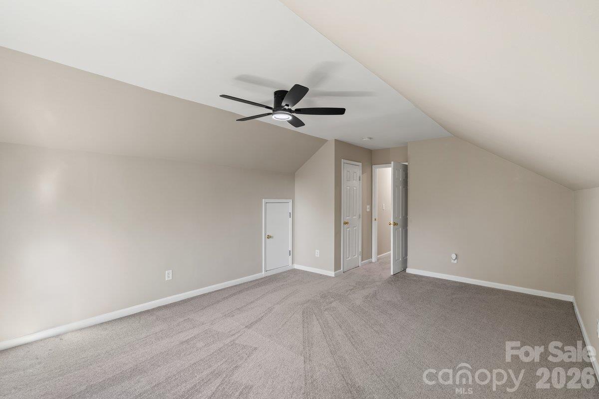 Single Family Residence at 1319 Red Tallen Court, Charlotte, photo 29 of 33