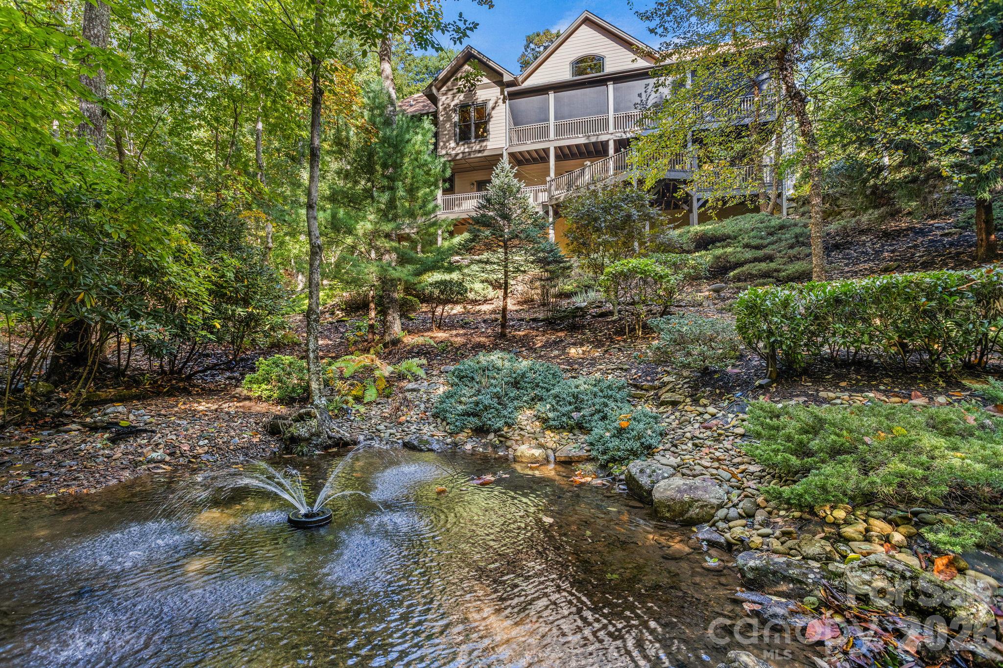 Single Family Residence at 123 Pinnacle Peak Lane, Flat Rock, photo 42 of 48