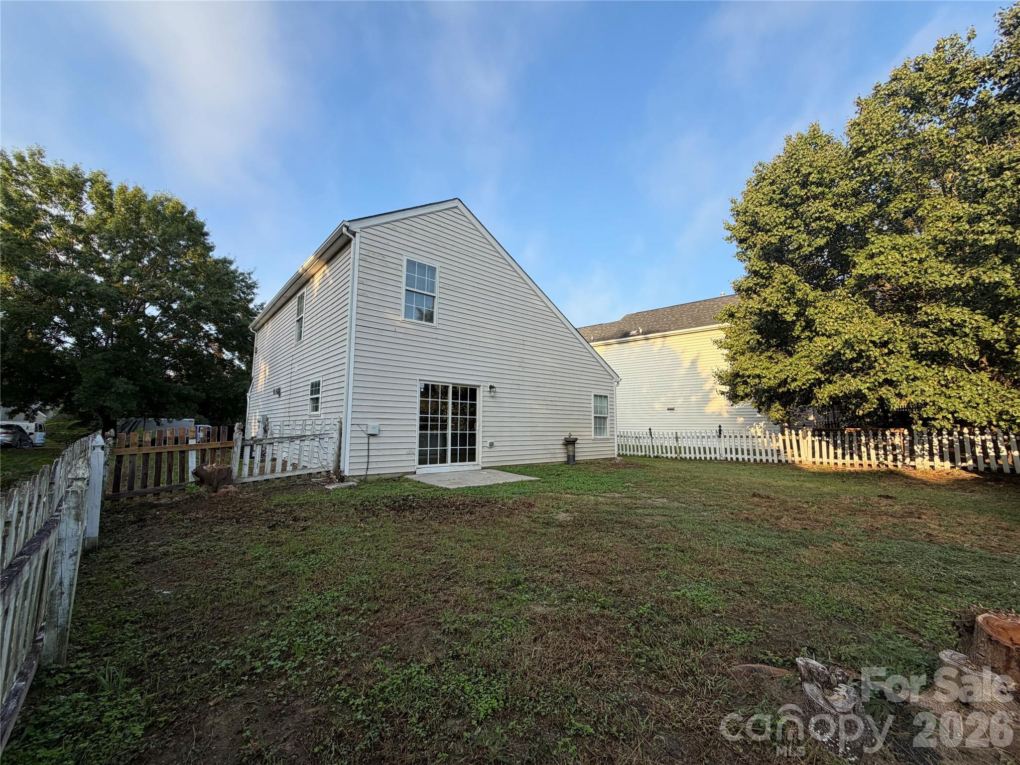Single Family Residence at 4217 Toccopola Street, Raleigh, photo 5 of 29