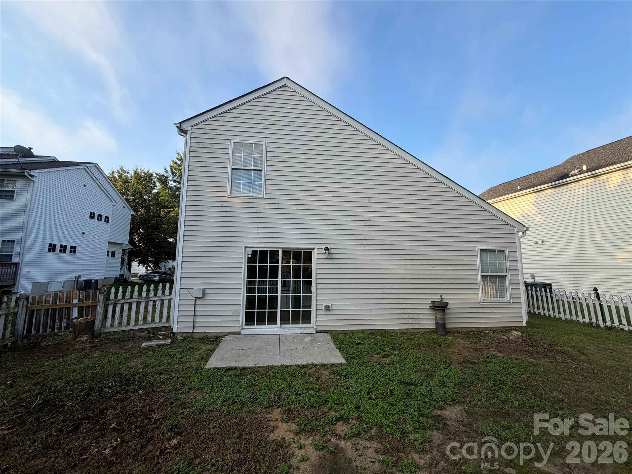 Single Family Residence at 4217 Toccopola Street, Raleigh, photo 6 of 29