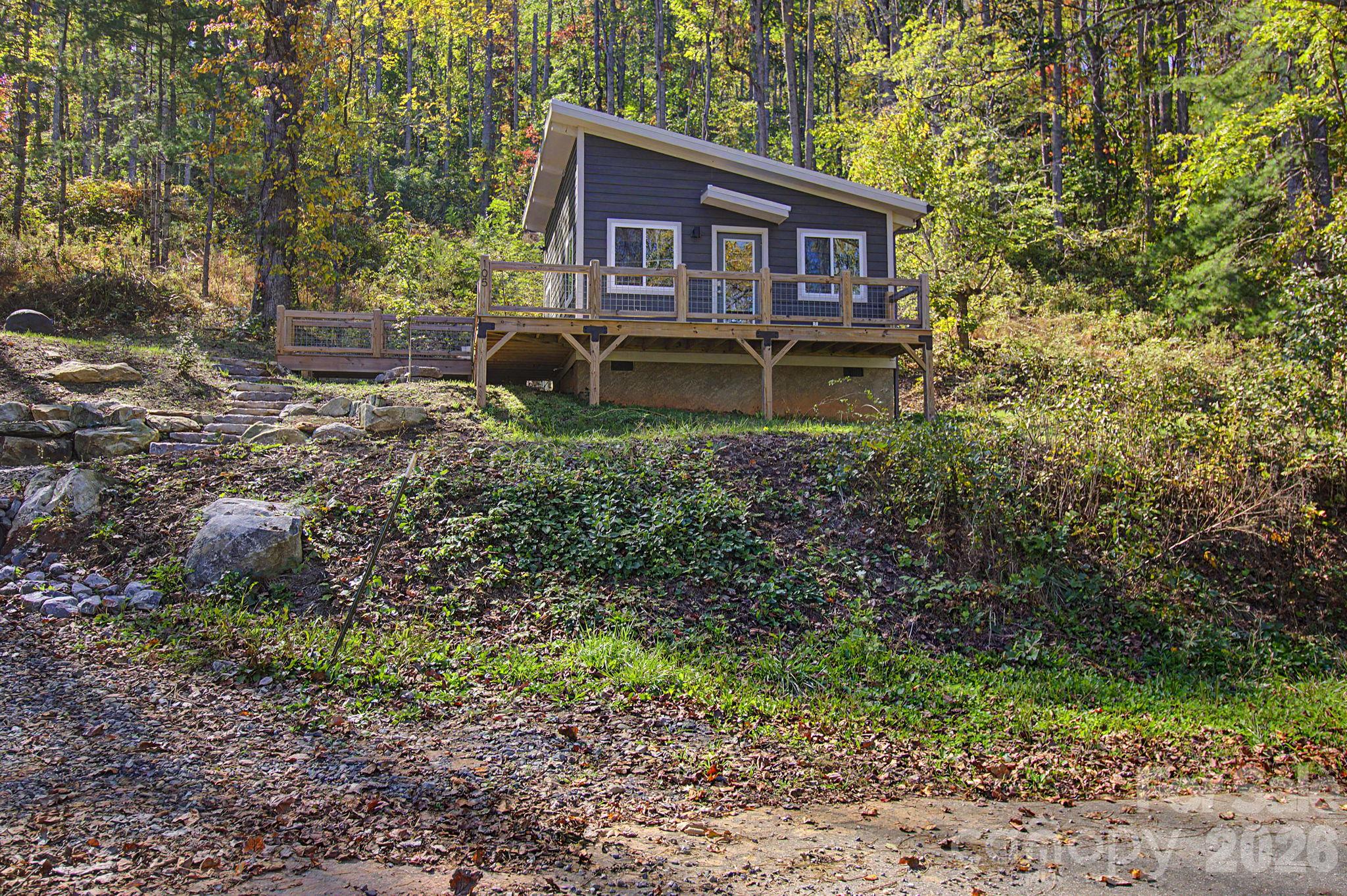 Single Family Residence at 105 Escape Drive, Asheville, photo 40 of 43