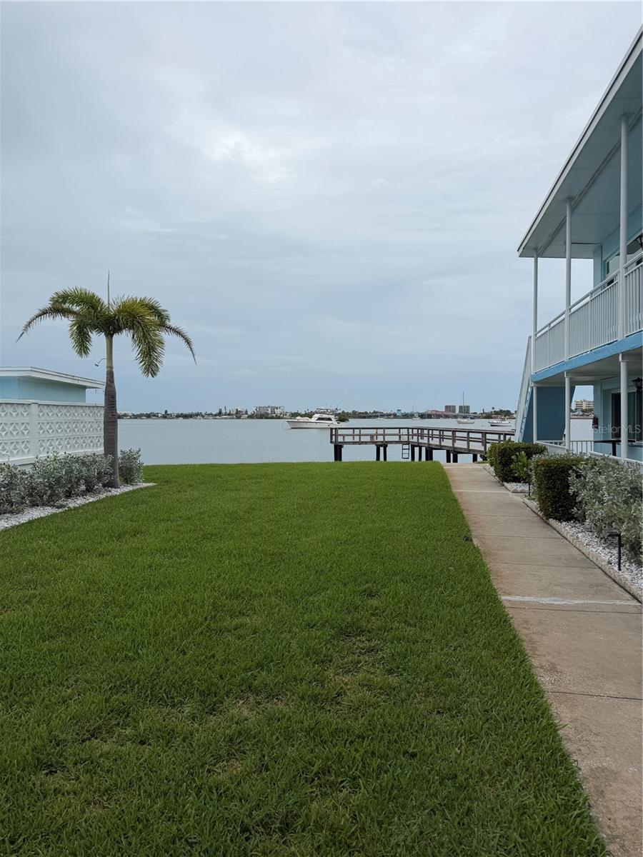 1834 SHORE DR S #4