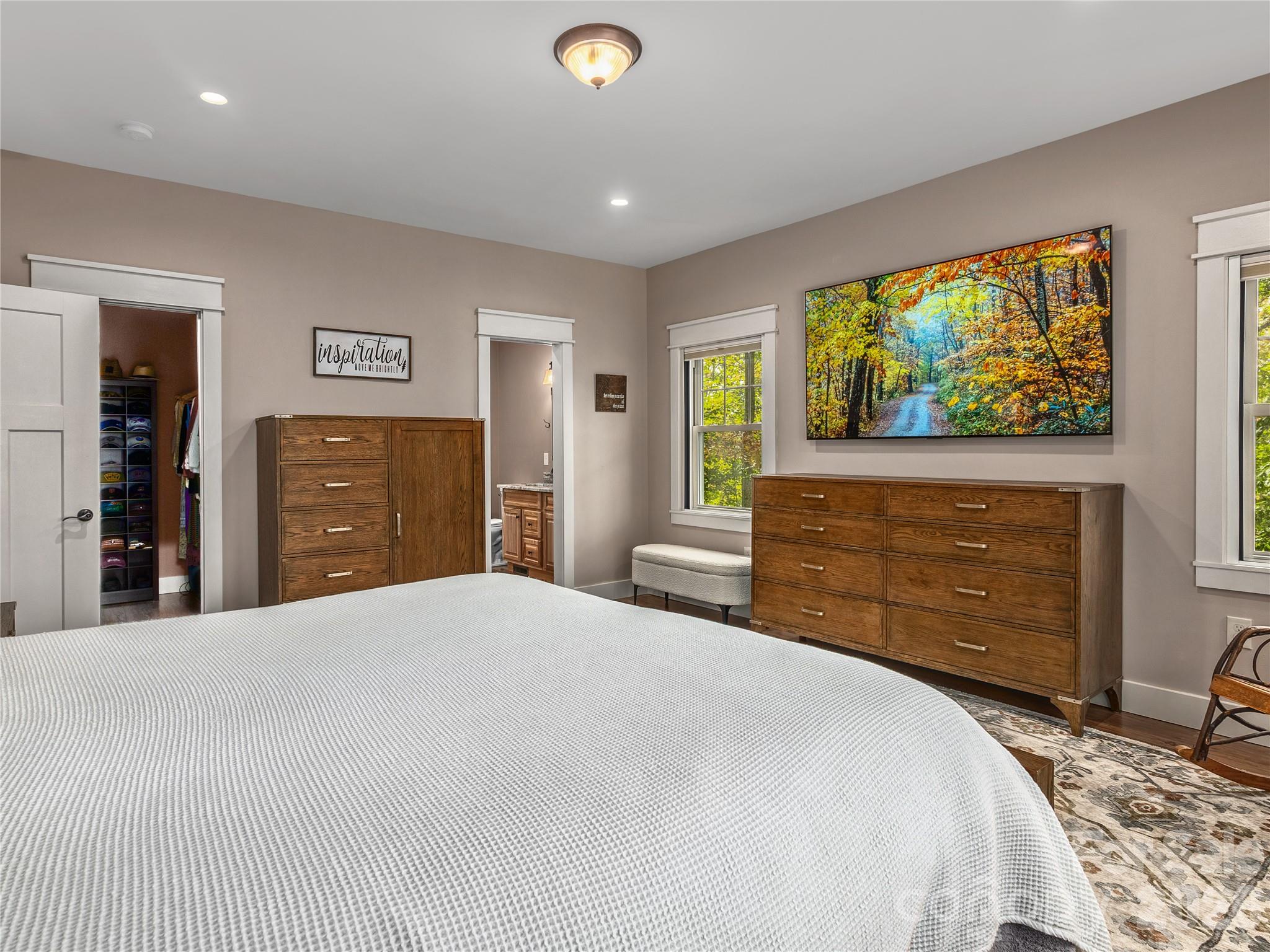 Single Family Residence at 501 Sugar Maple Lane, Asheville, photo 14 of 28