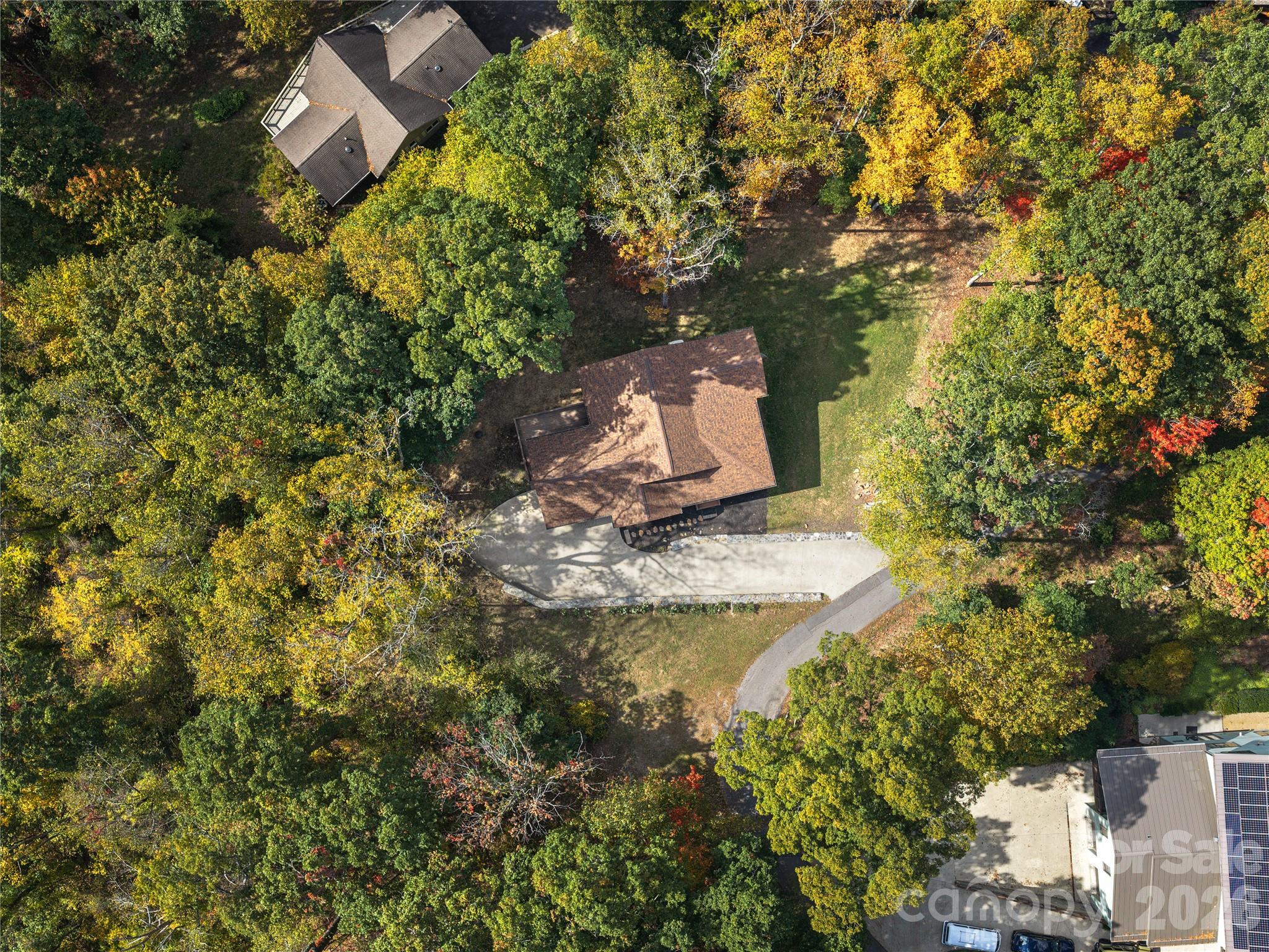 Single Family Residence at 501 Sugar Maple Lane, Asheville, photo 27 of 28