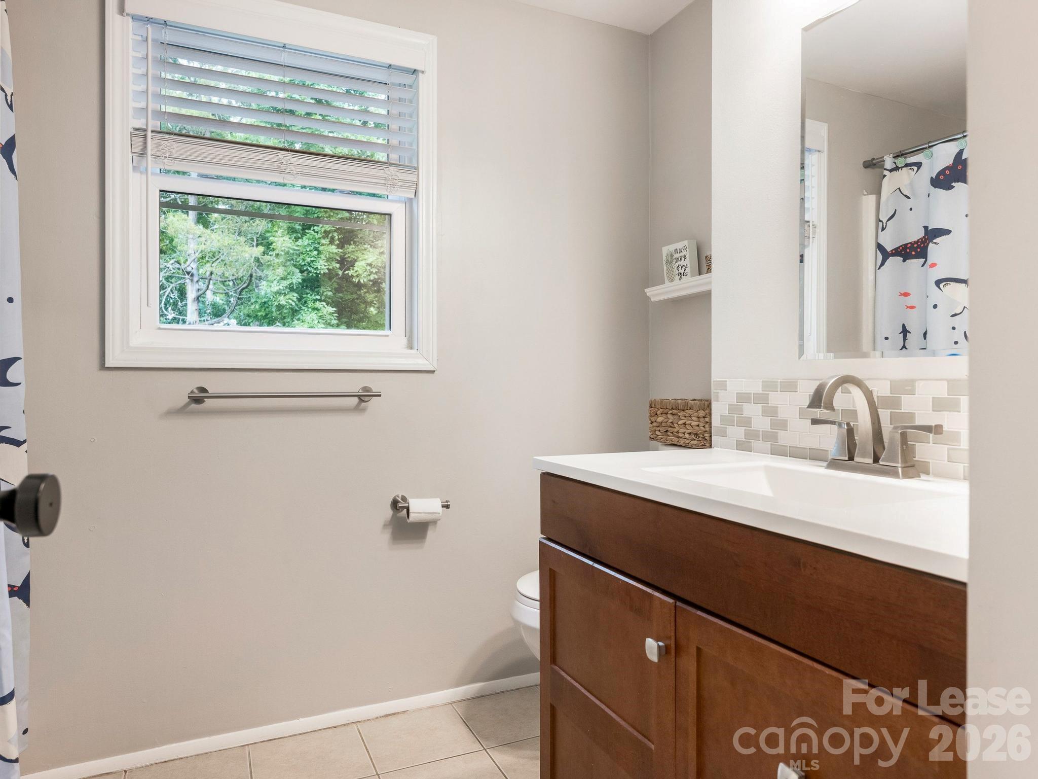 Single Family Residence at 6801 Rollingridge Drive, Charlotte, photo 27 of 32