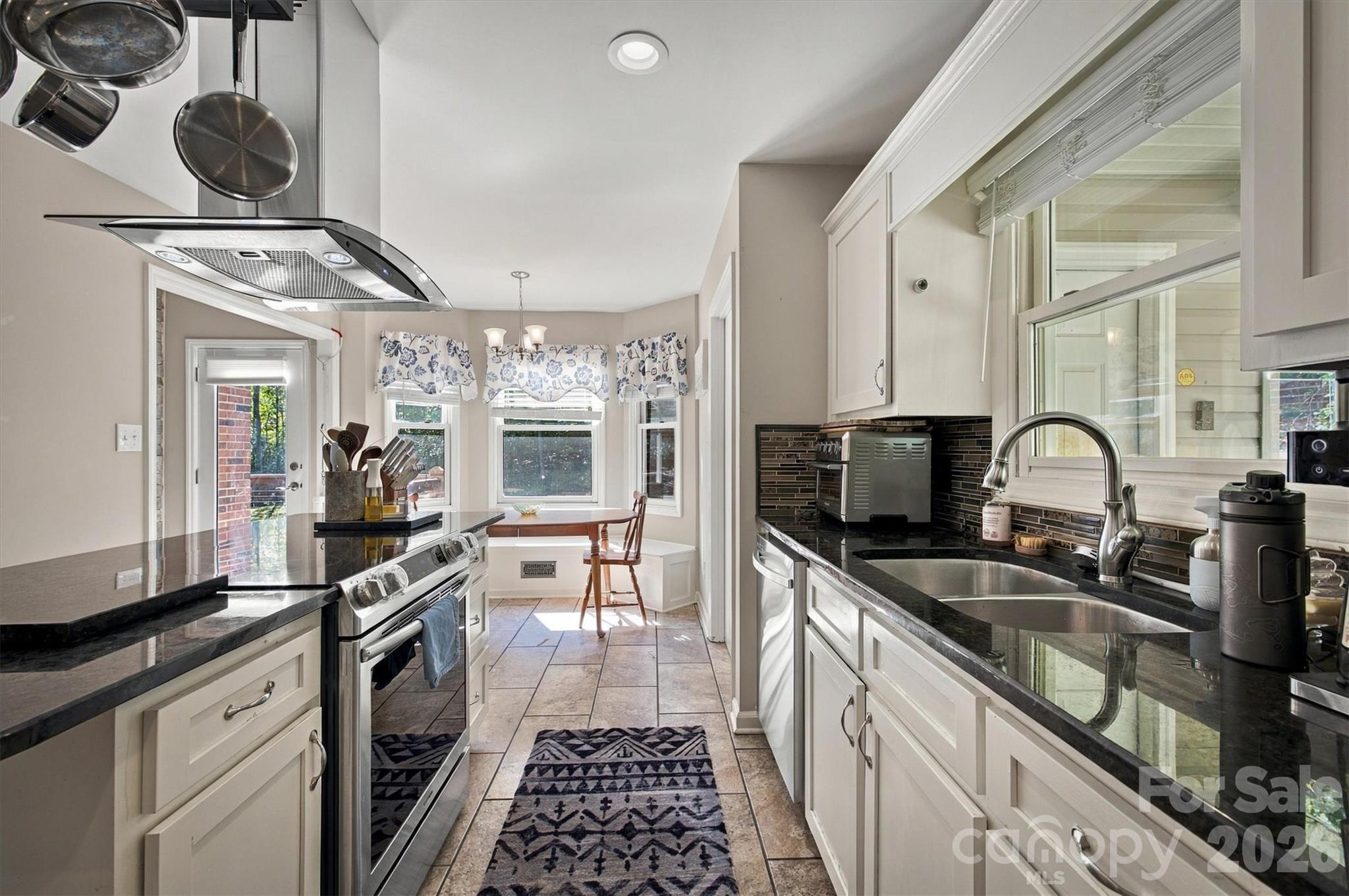 Single Family Residence at 2759 Country Meadows Lane, Valdese, photo 6 of 38