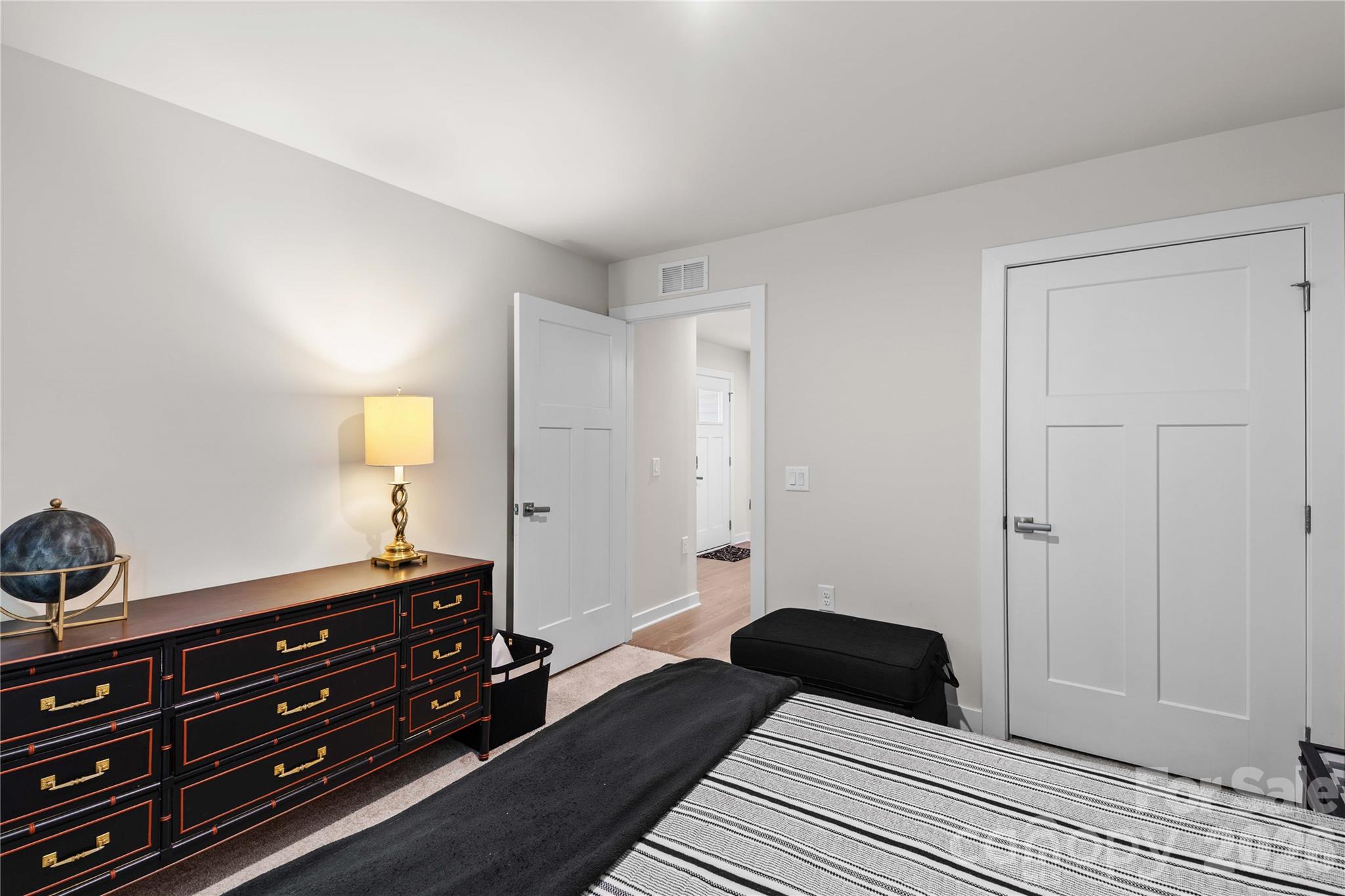 Single Family Residence at 4208 Jones Creek Lane, Charlotte, photo 25 of 41