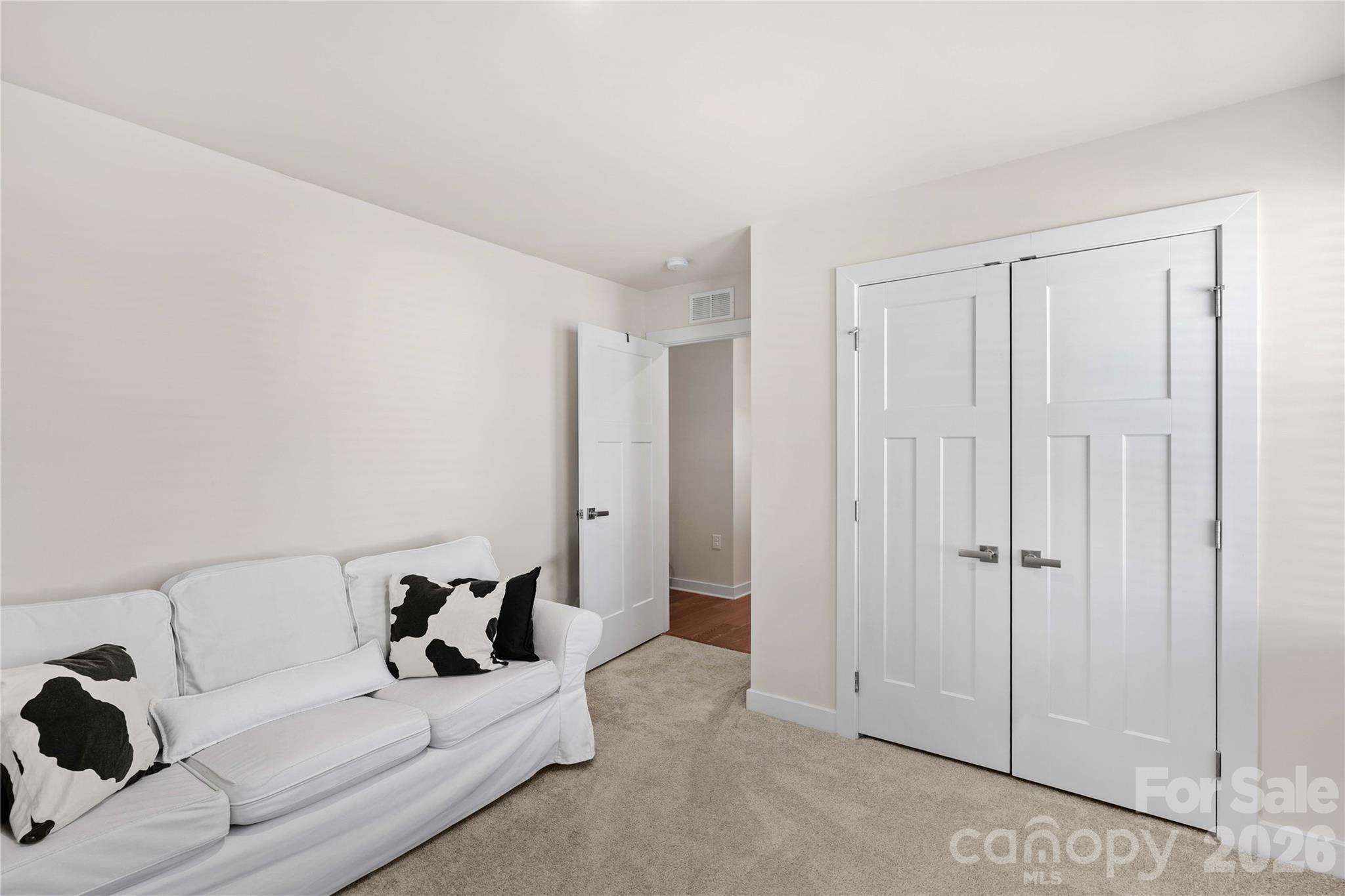 Single Family Residence at 4208 Jones Creek Lane, Charlotte, photo 28 of 41