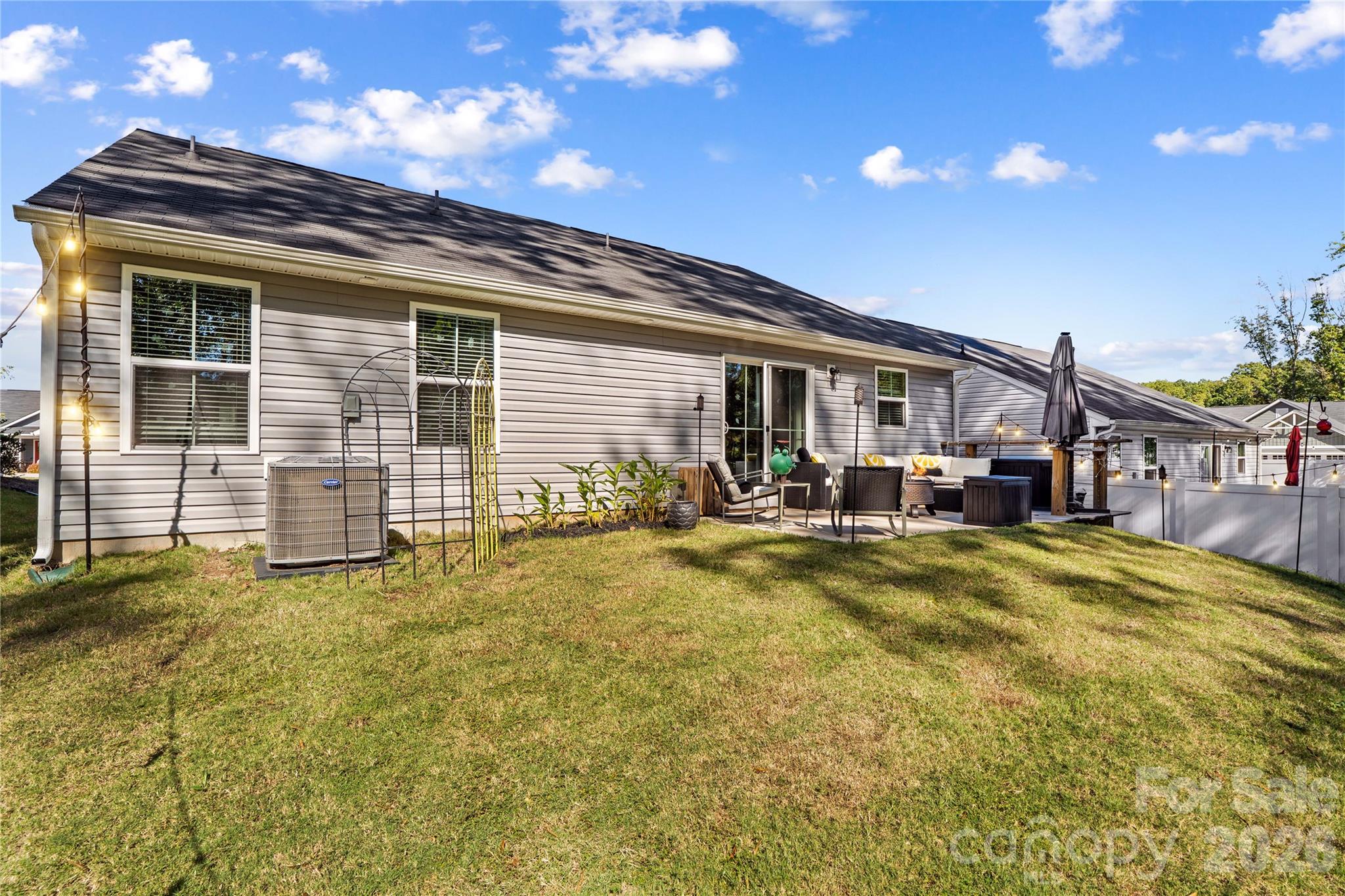 Single Family Residence at 4208 Jones Creek Lane, Charlotte, photo 33 of 41