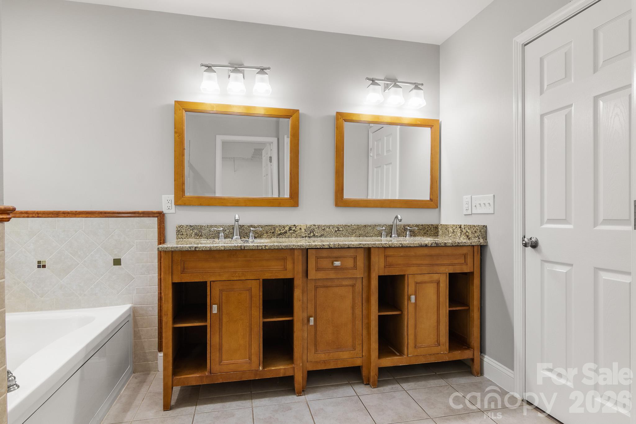Single Family Residence at 139 Scarlet Tanager Road, Troutman, photo 31 of 48
