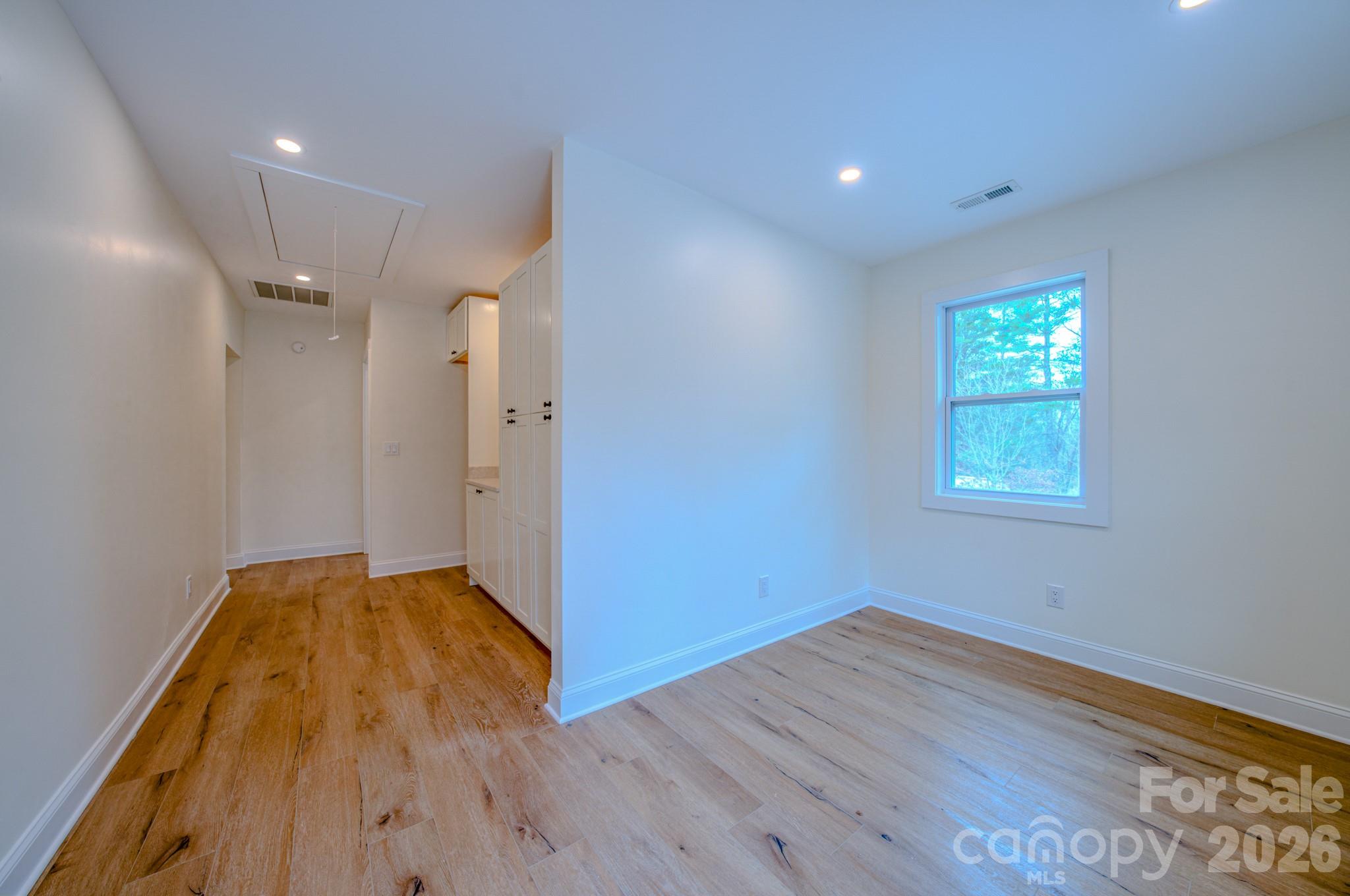 Bonus room/office area - 115 Silver Dapple Lane, Hendersonville