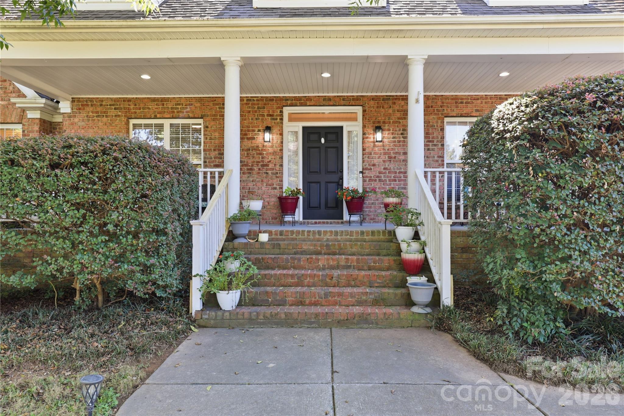 Single Family Residence at 714 Bridgewater Drive, Monroe, photo 4 of 48
