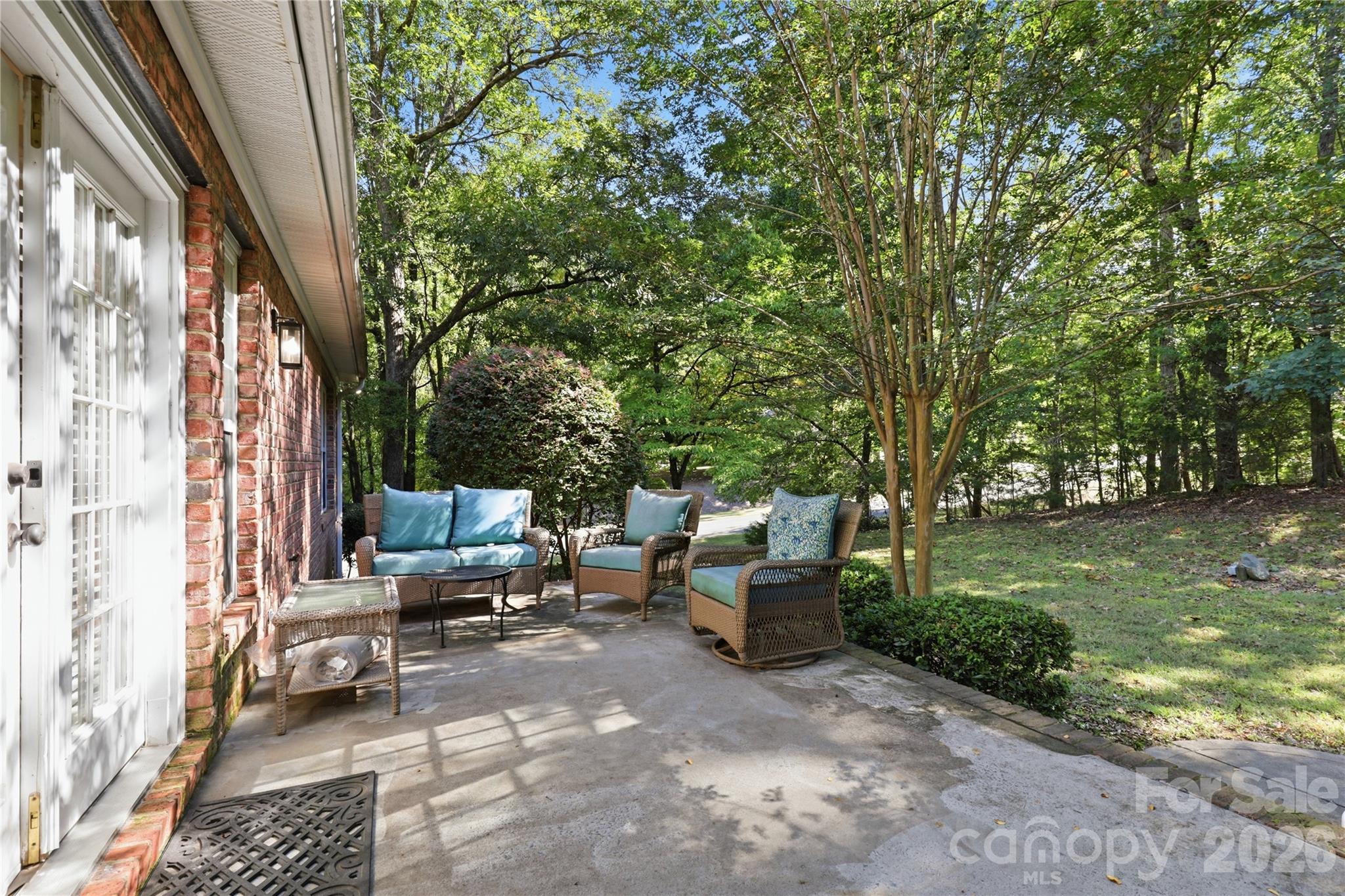 Single Family Residence at 714 Bridgewater Drive, Monroe, photo 35 of 48