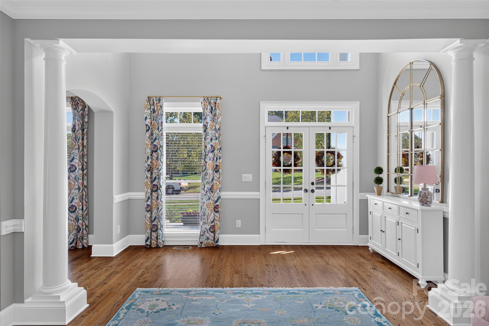 Single Family Residence at 8634 Woodmere Crossing Lane, Charlotte, photo 5 of 48