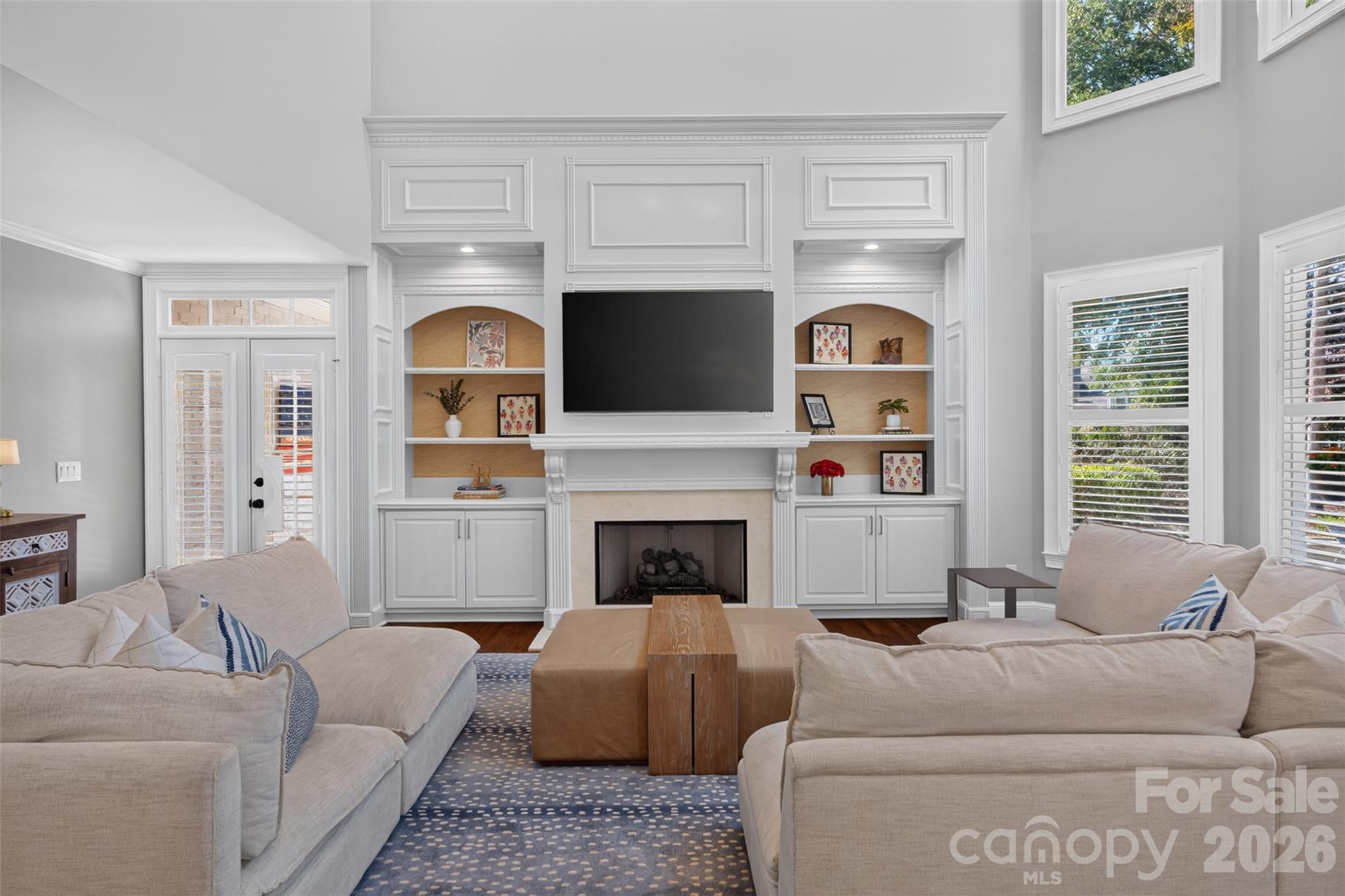 Single Family Residence at 8634 Woodmere Crossing Lane, Charlotte, photo 17 of 48