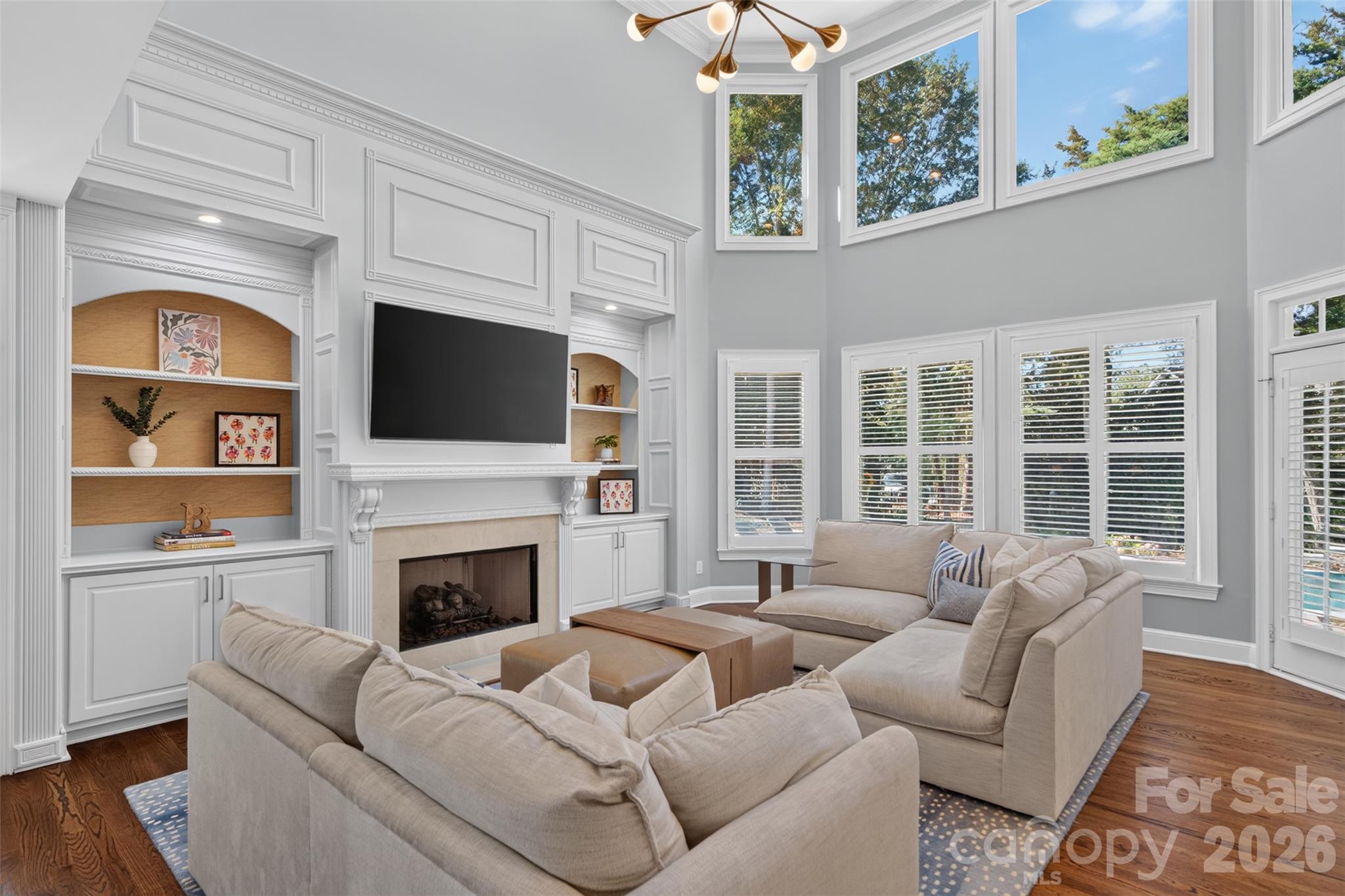 Single Family Residence at 8634 Woodmere Crossing Lane, Charlotte, photo 18 of 48