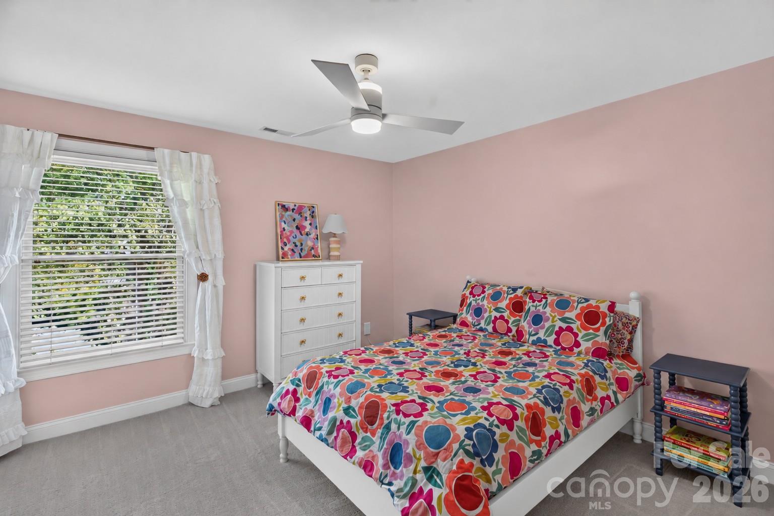 Single Family Residence at 8634 Woodmere Crossing Lane, Charlotte, photo 32 of 48