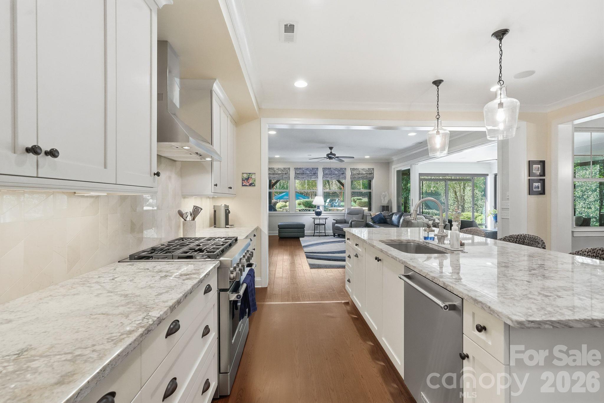 Single Family Residence at 13632 Castleford Drive, Mint Hill, photo 9 of 48