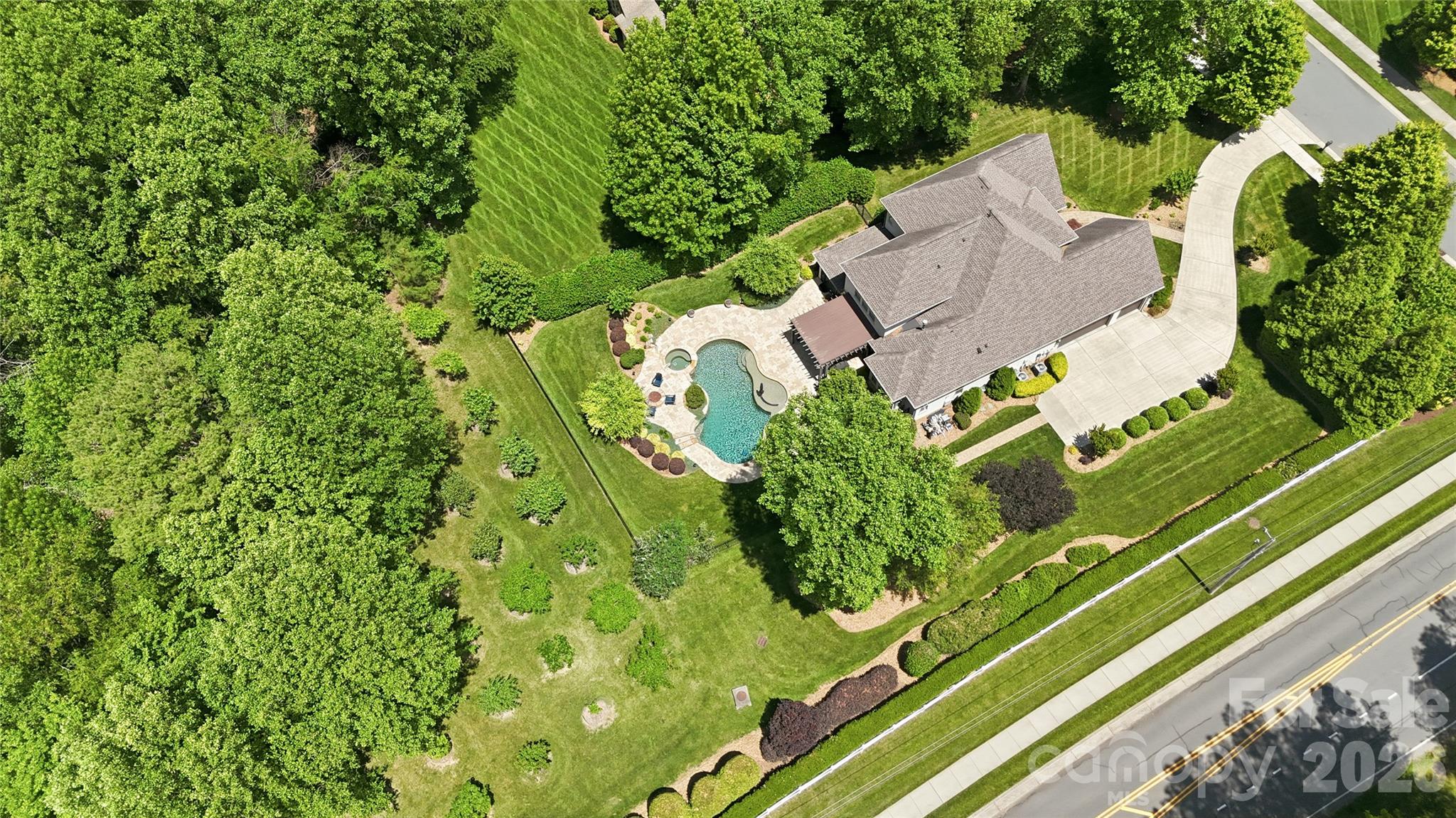 Single Family Residence at 13632 Castleford Drive, Mint Hill, photo 43 of 48