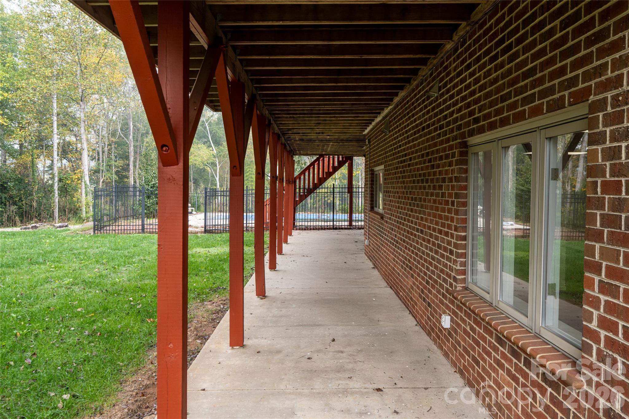 Single Family Residence at 4943 Elmhurst Drive NE, Hickory, photo 37 of 43