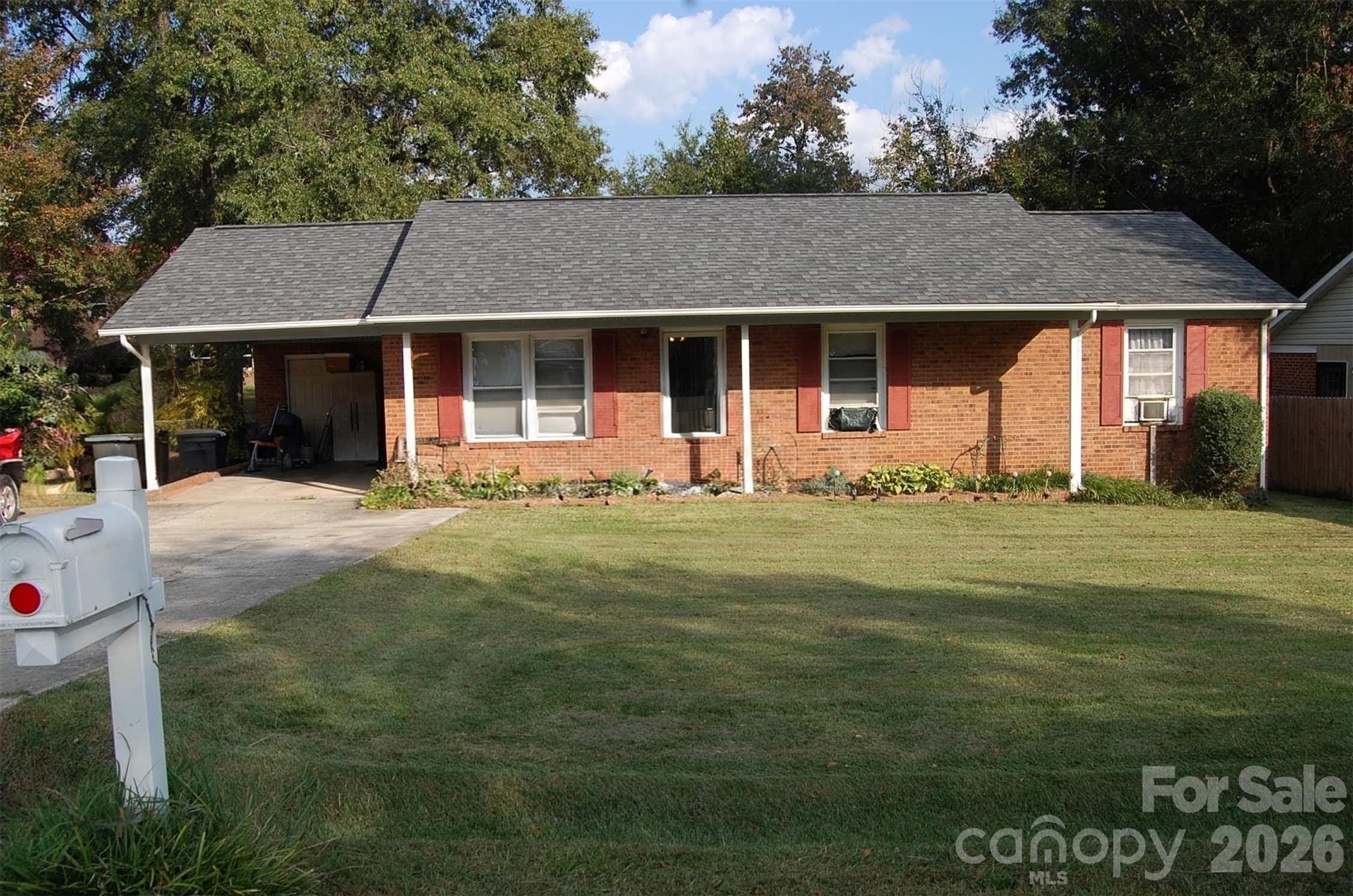 Front of home before ramp added! - 2920 Springdale Avenue, Kannapolis
