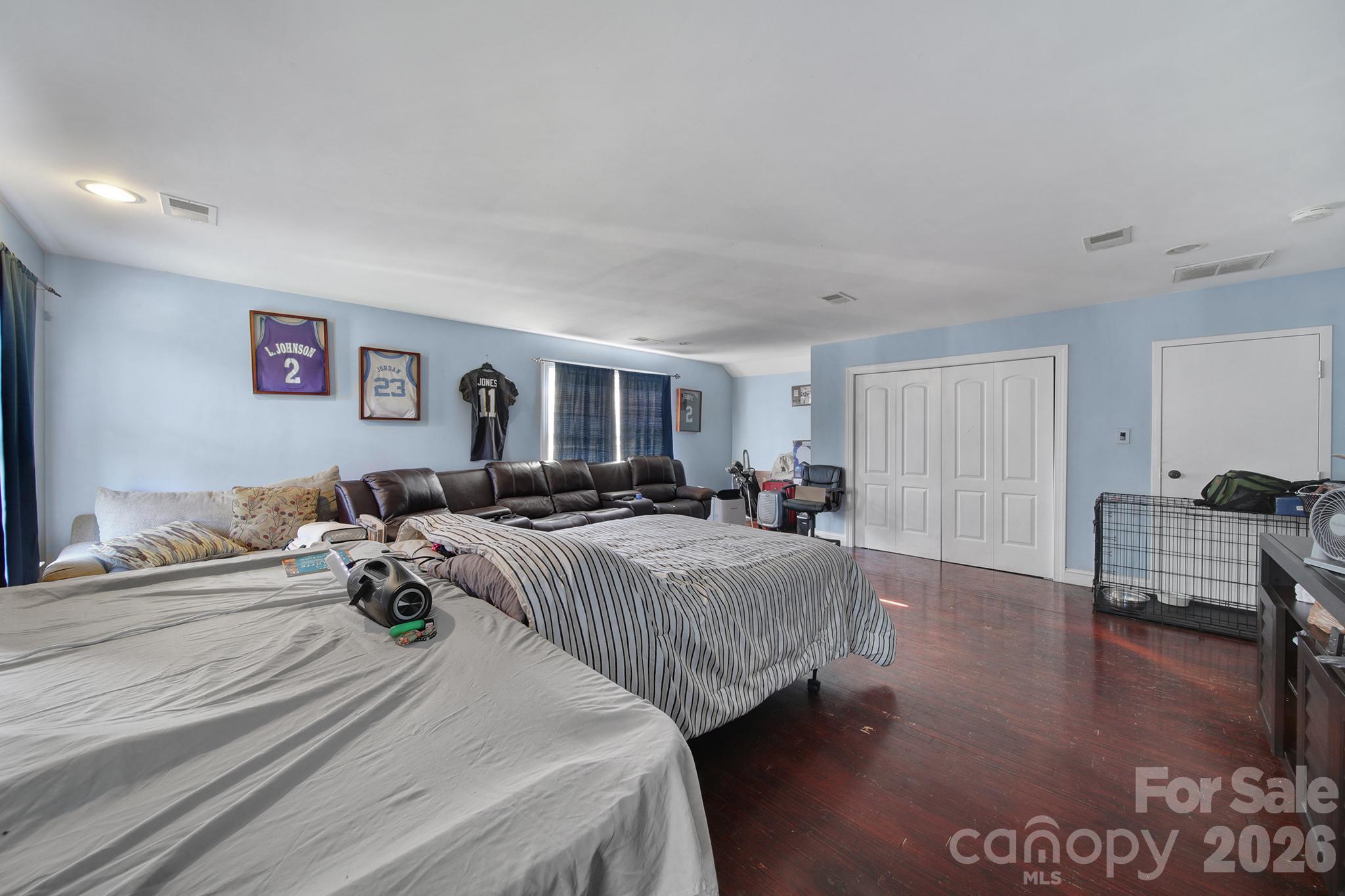 Single Family Residence at 6029 Timbertop Lane, Charlotte, photo 15 of 32