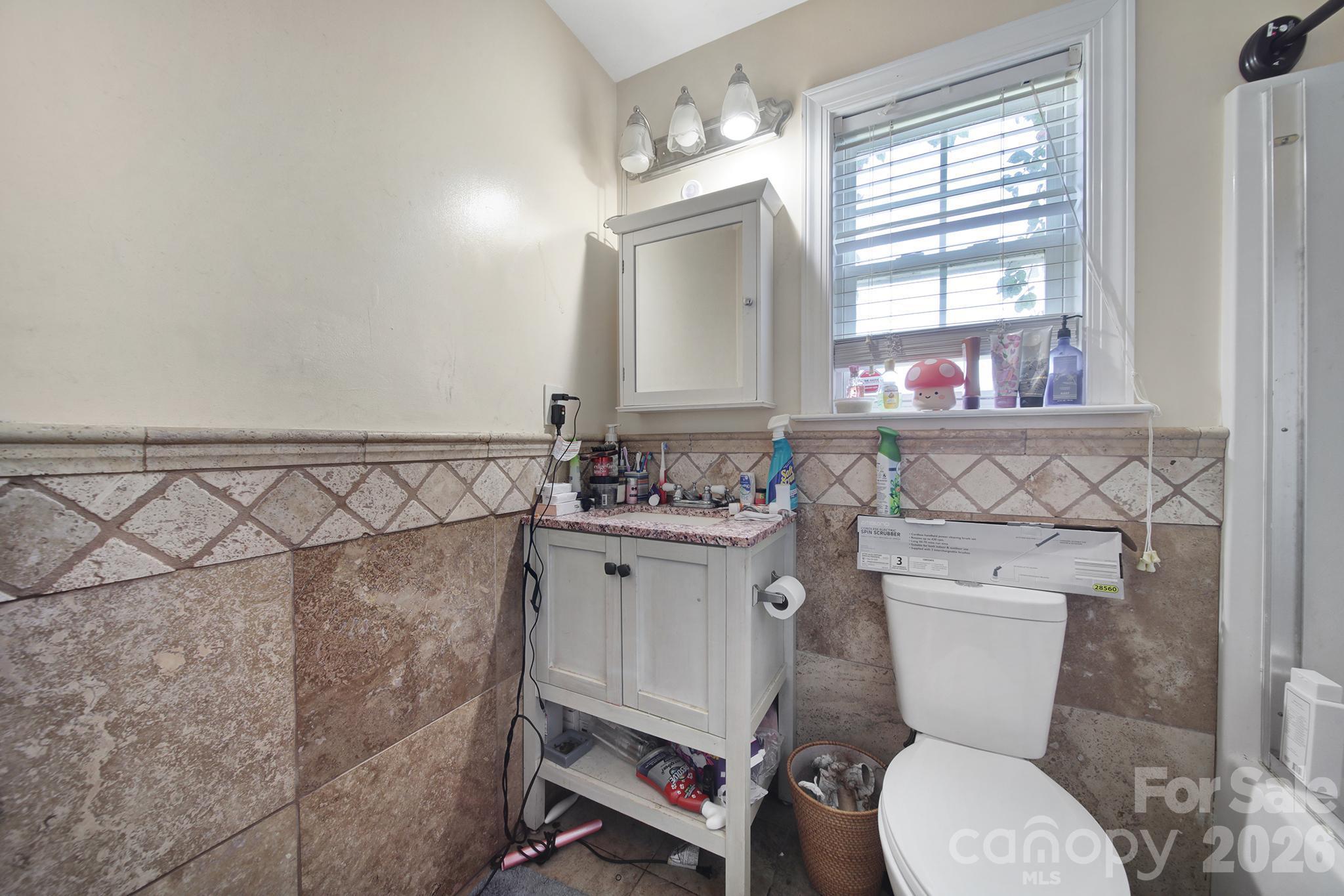 Single Family Residence at 6029 Timbertop Lane, Charlotte, photo 17 of 32