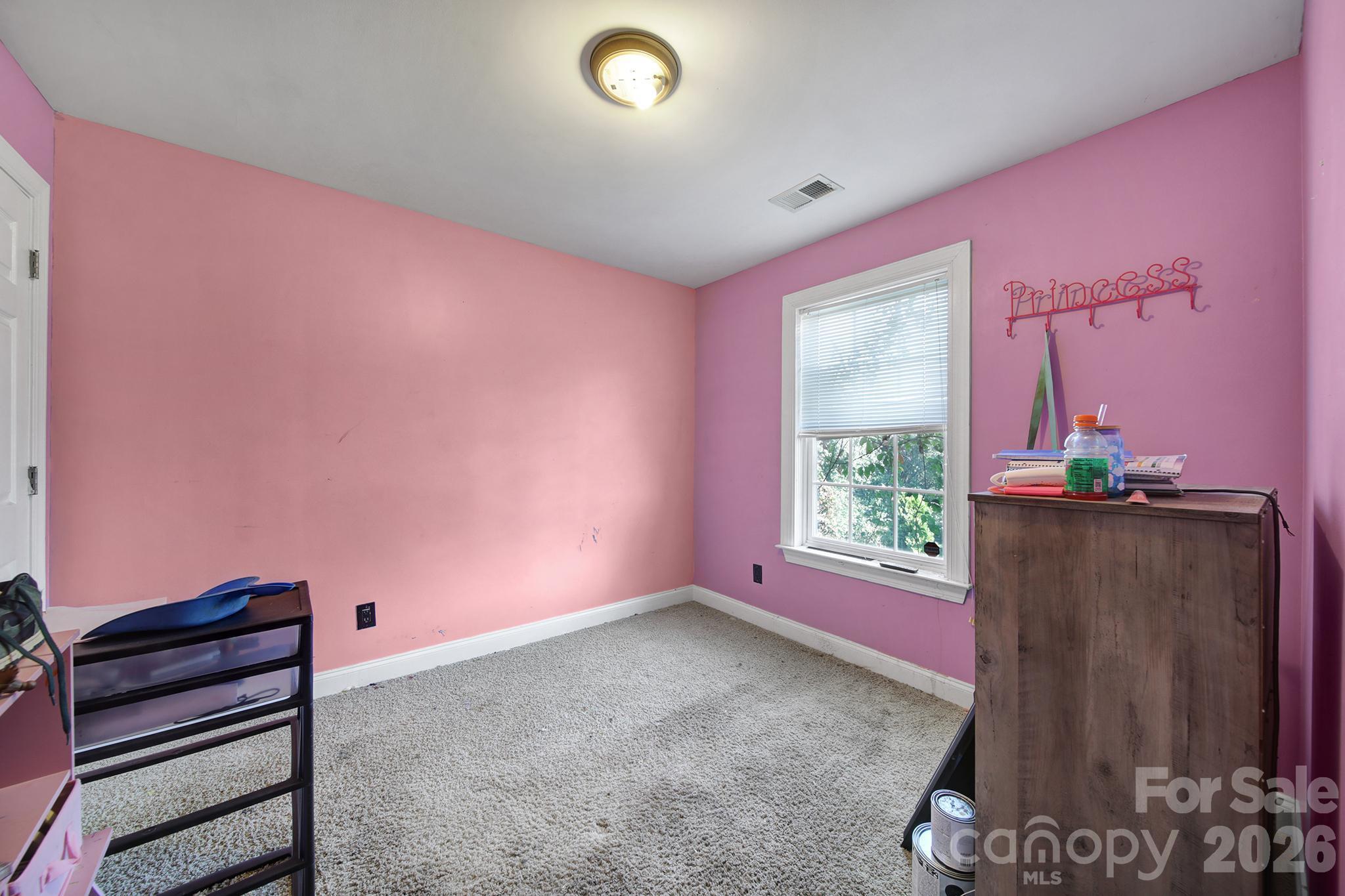 Single Family Residence at 6029 Timbertop Lane, Charlotte, photo 18 of 32