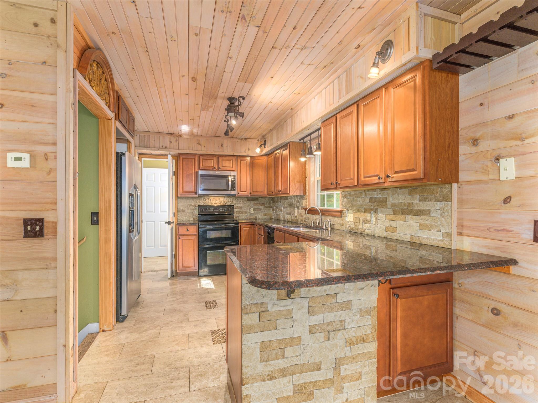 Single Family Residence at 99 Cripple Creek Road, Waynesville, photo 9 of 33