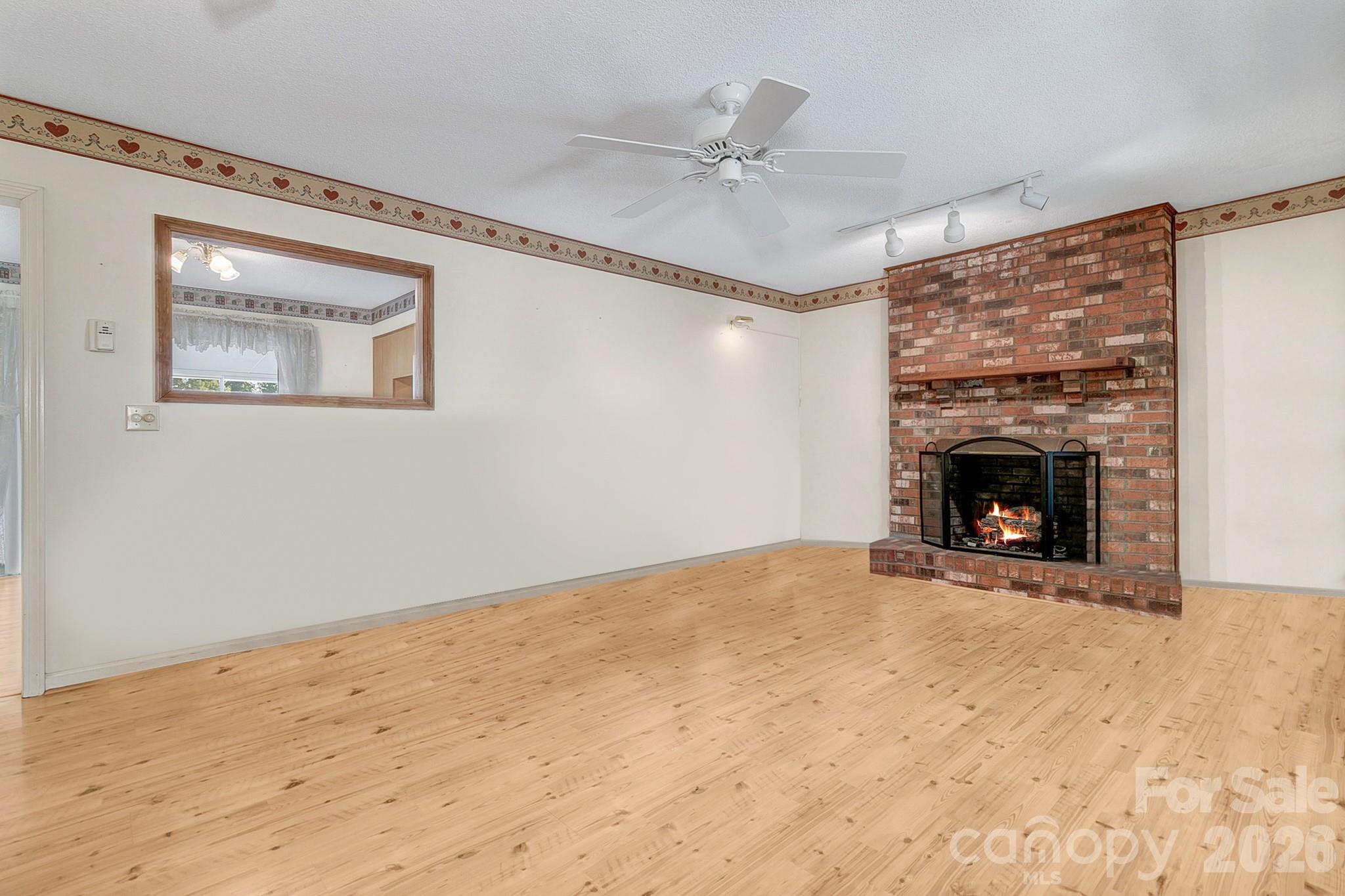 Great room - 1 Dewberry Drive, Hendersonville
