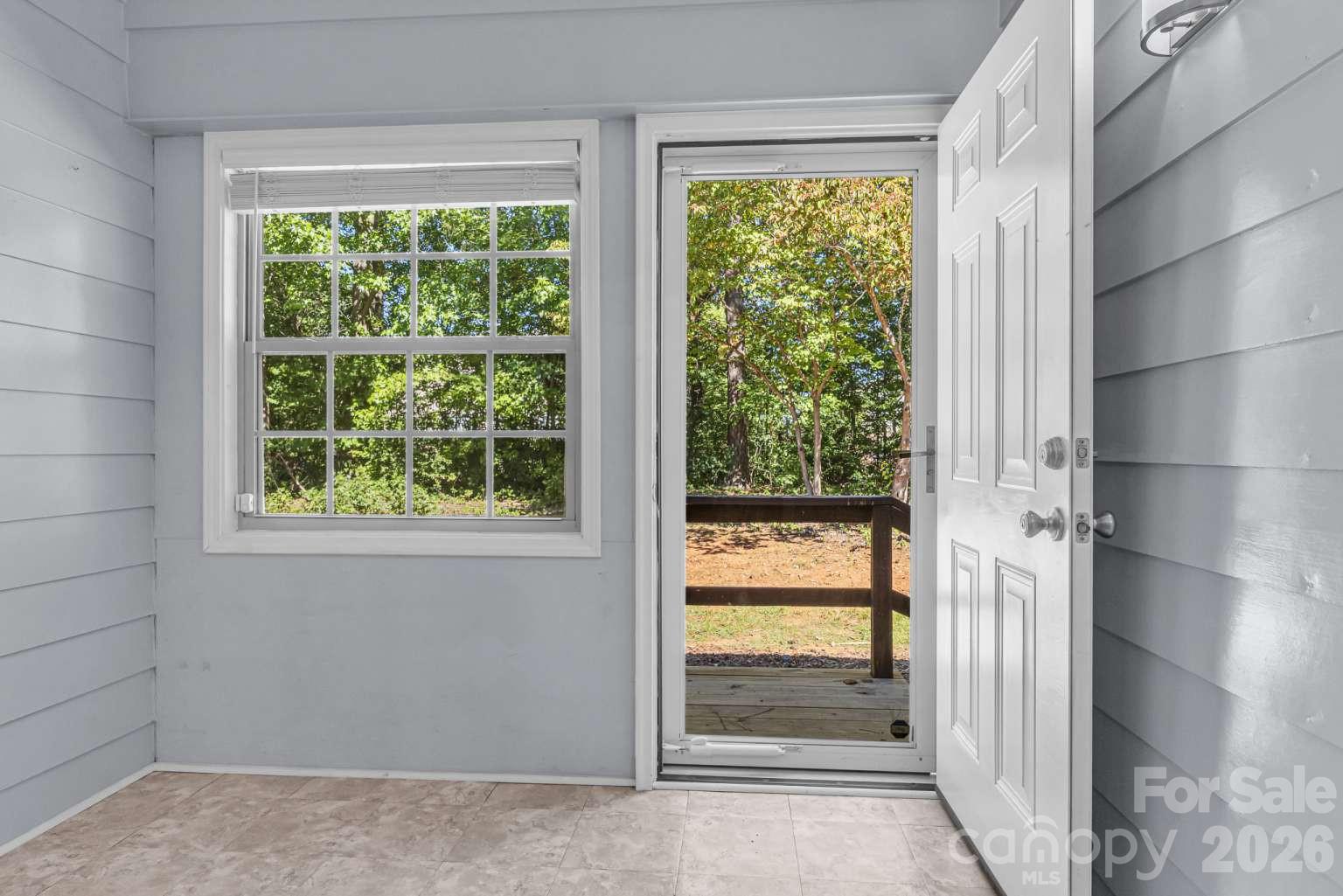 Condominium at 602 Colby Circle, Salisbury, photo 14 of 36