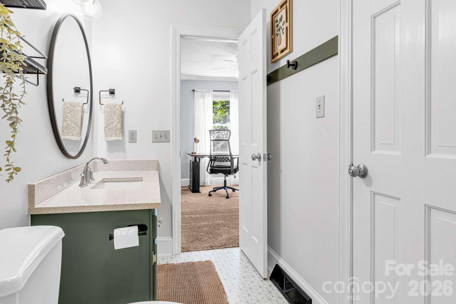 Condominium at 602 Colby Circle, Salisbury, photo 33 of 36