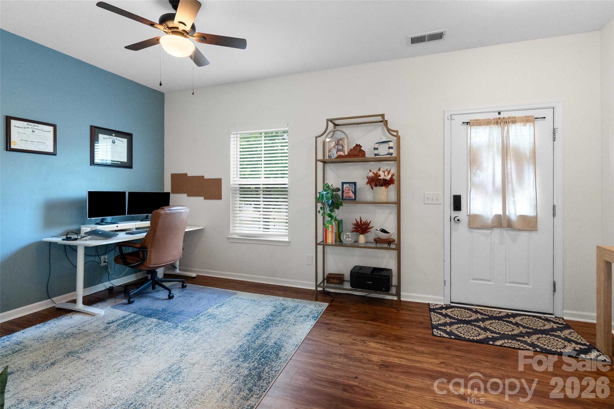 Single Family Residence at 837 Lion Lane, Fort Mill, photo 35 of 36