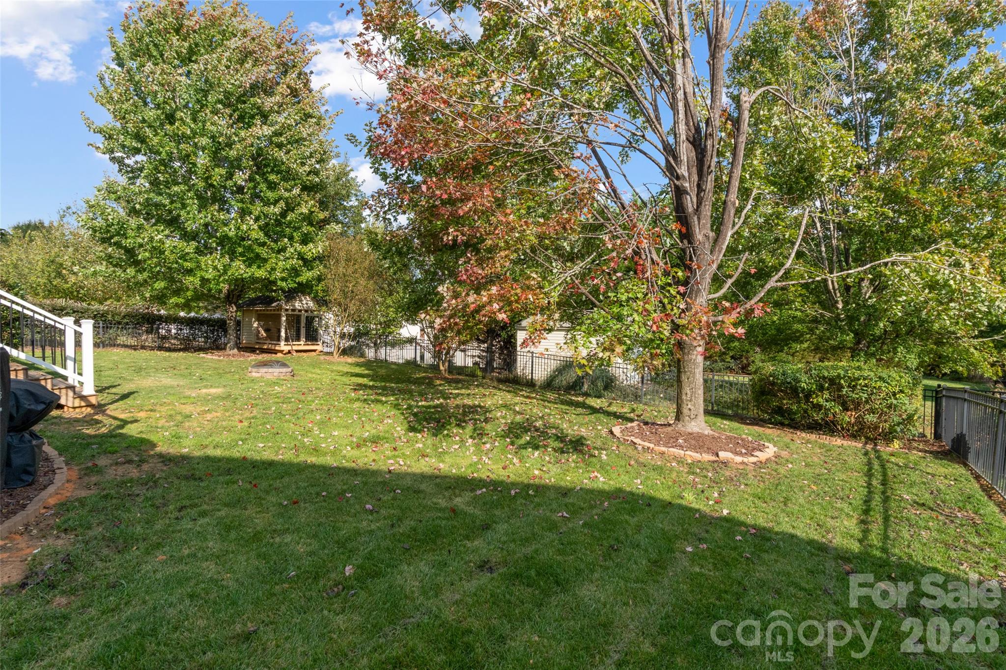 Single Family Residence at 837 Lion Lane, Fort Mill, photo 27 of 36