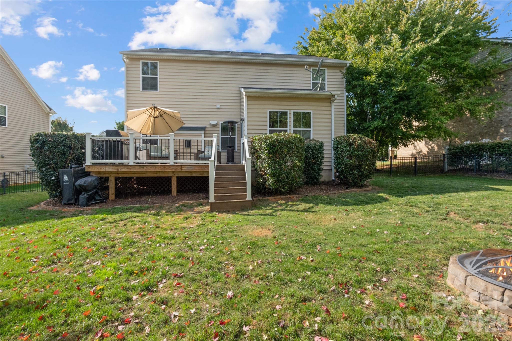 Single Family Residence at 837 Lion Lane, Fort Mill, photo 29 of 36