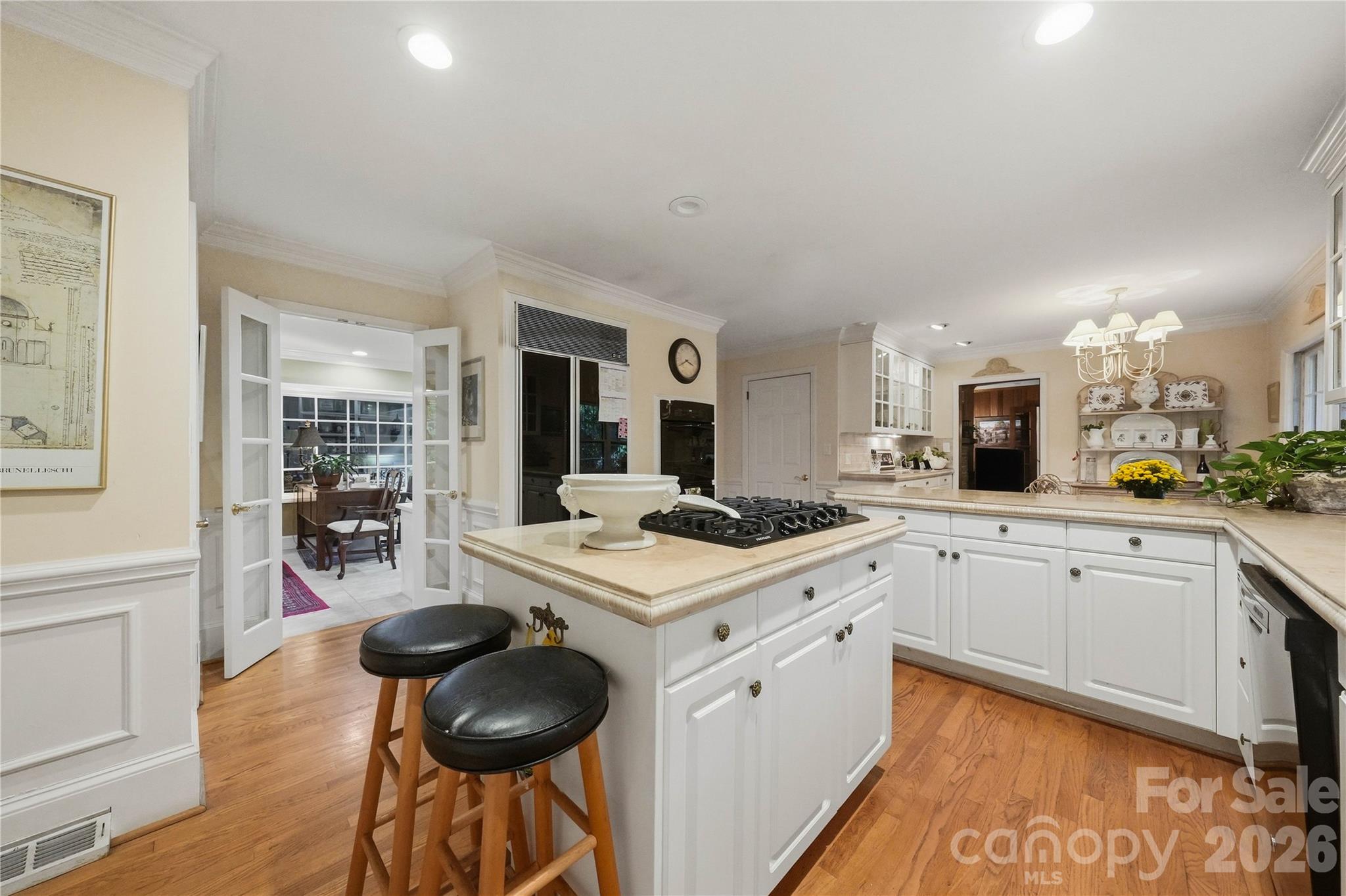 Single Family Residence at 7600 Park Road, Charlotte, photo 12 of 45