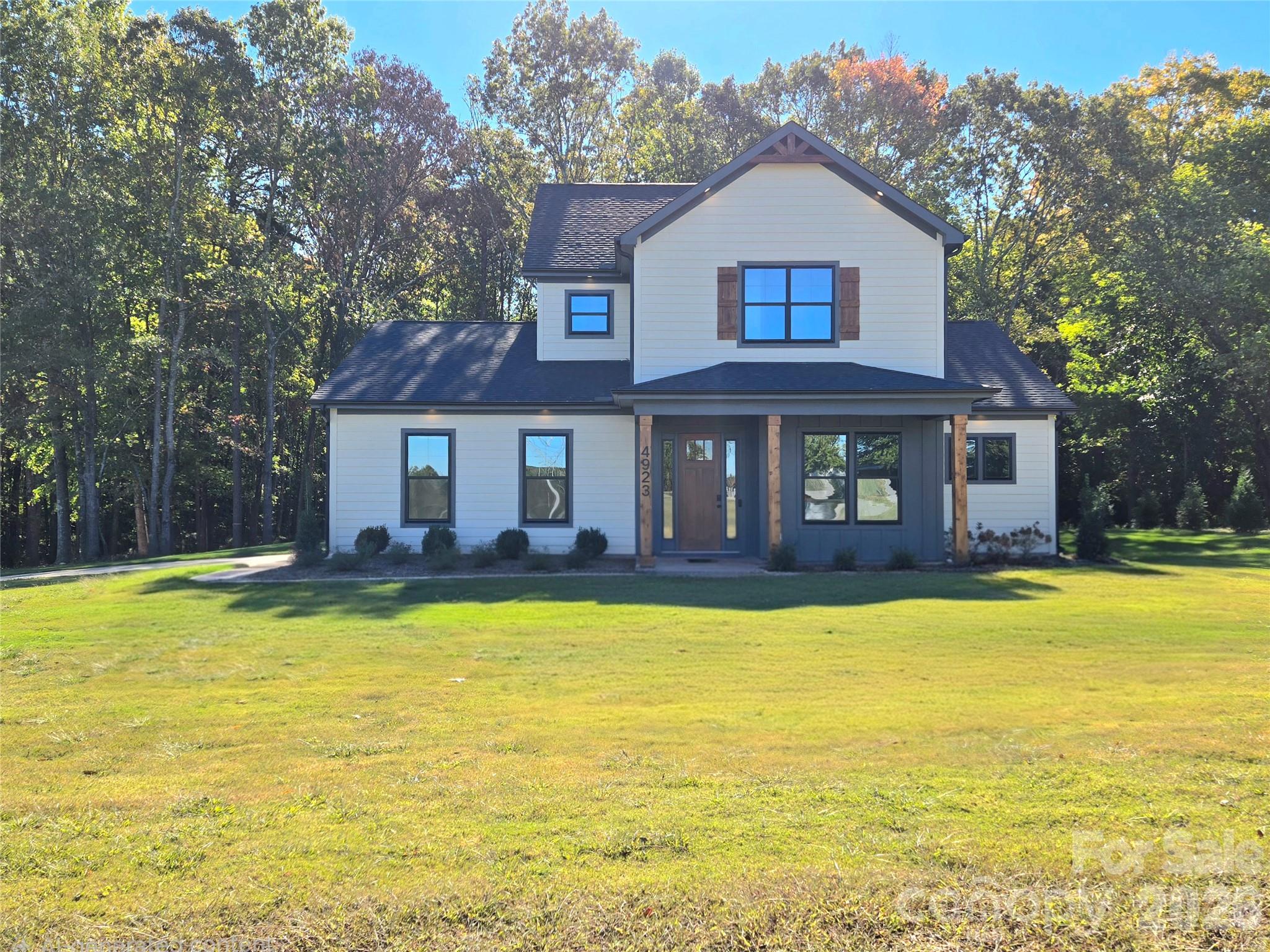 4923 Lancaster Highway
