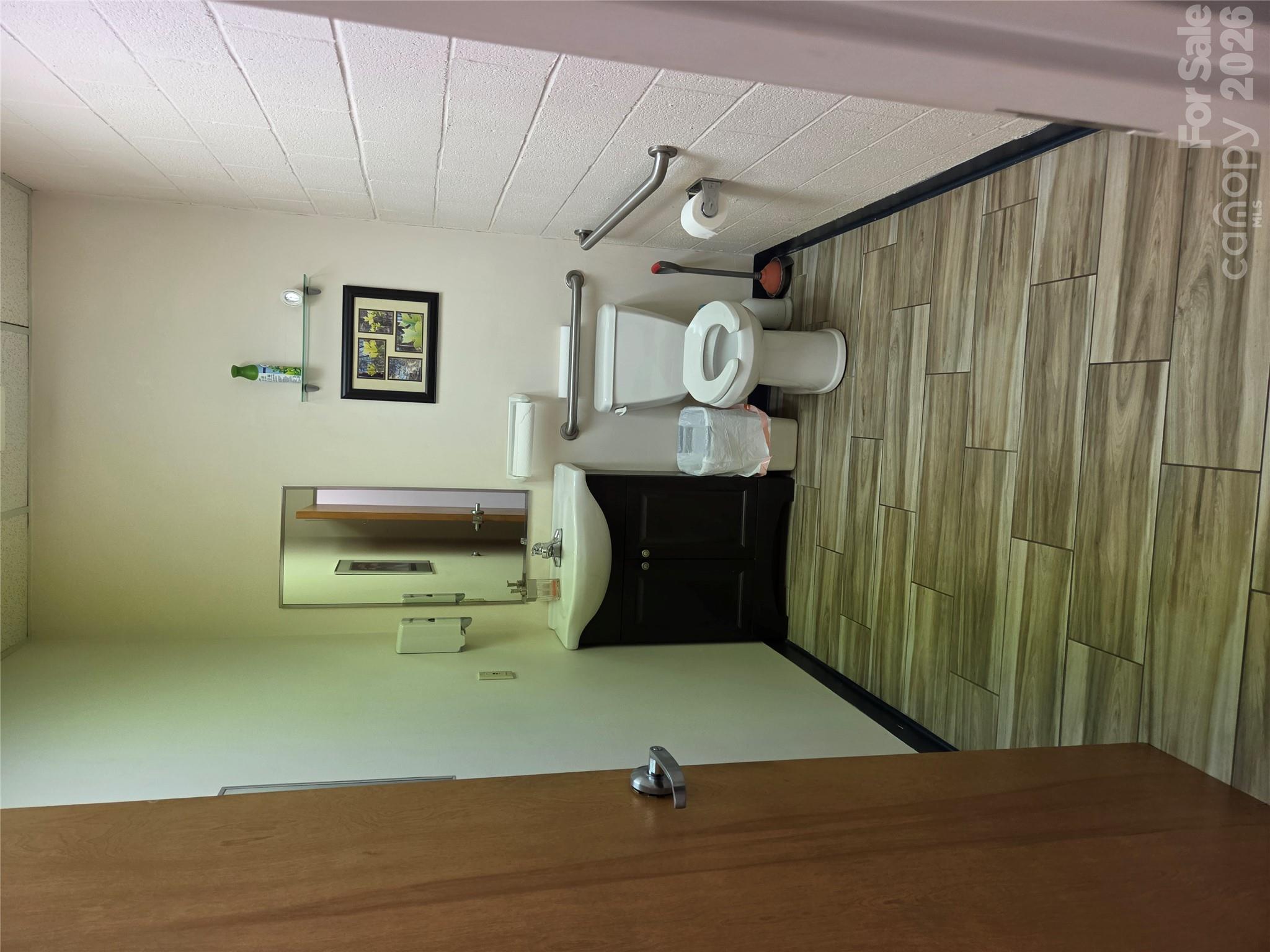 Business at 18515 Statesville Road, Cornelius, photo 21 of 24