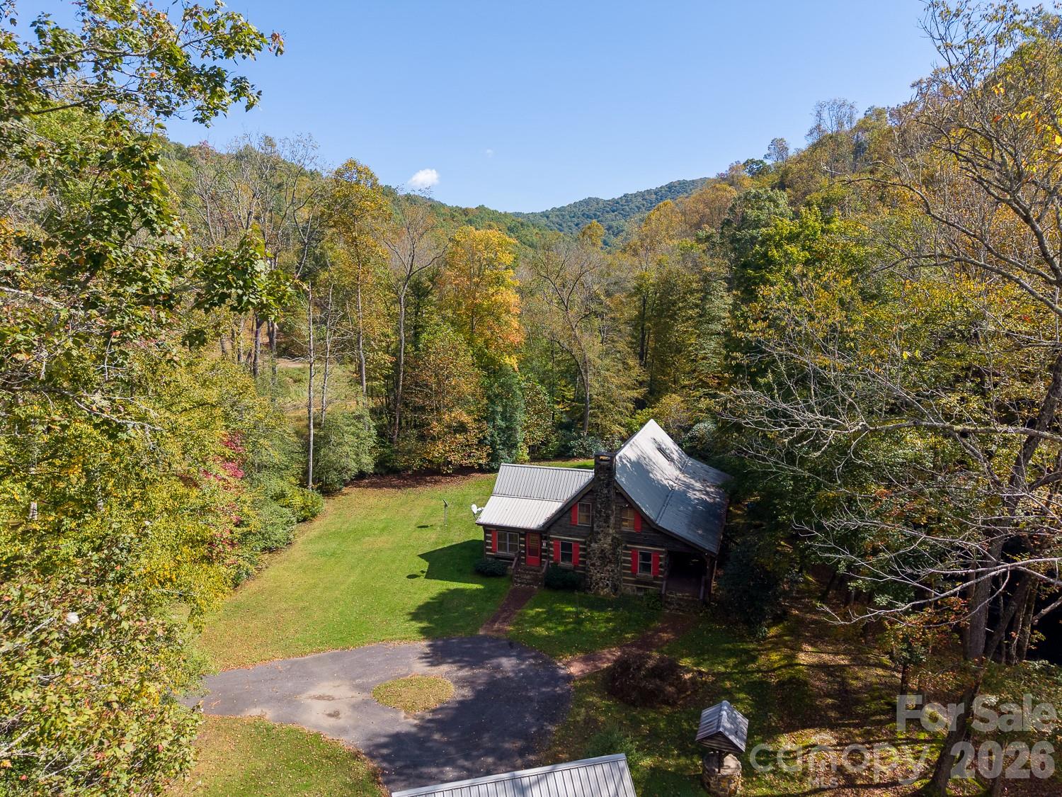 Cabin & View - 7810 Little Snowbird Road, Robbinsville