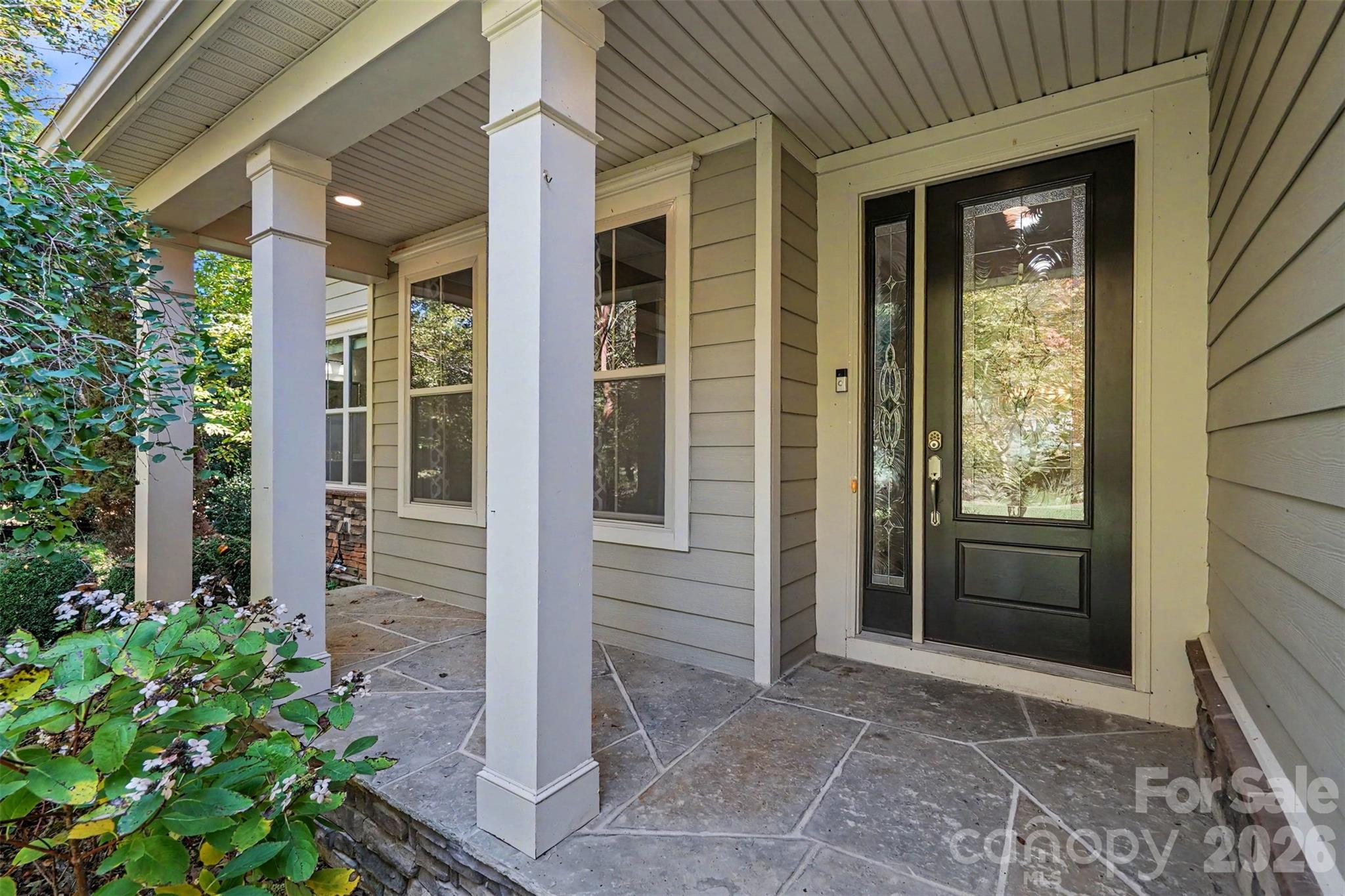 Single Family Residence at 12609 Burr Oak Lane, Charlotte, photo 3 of 48