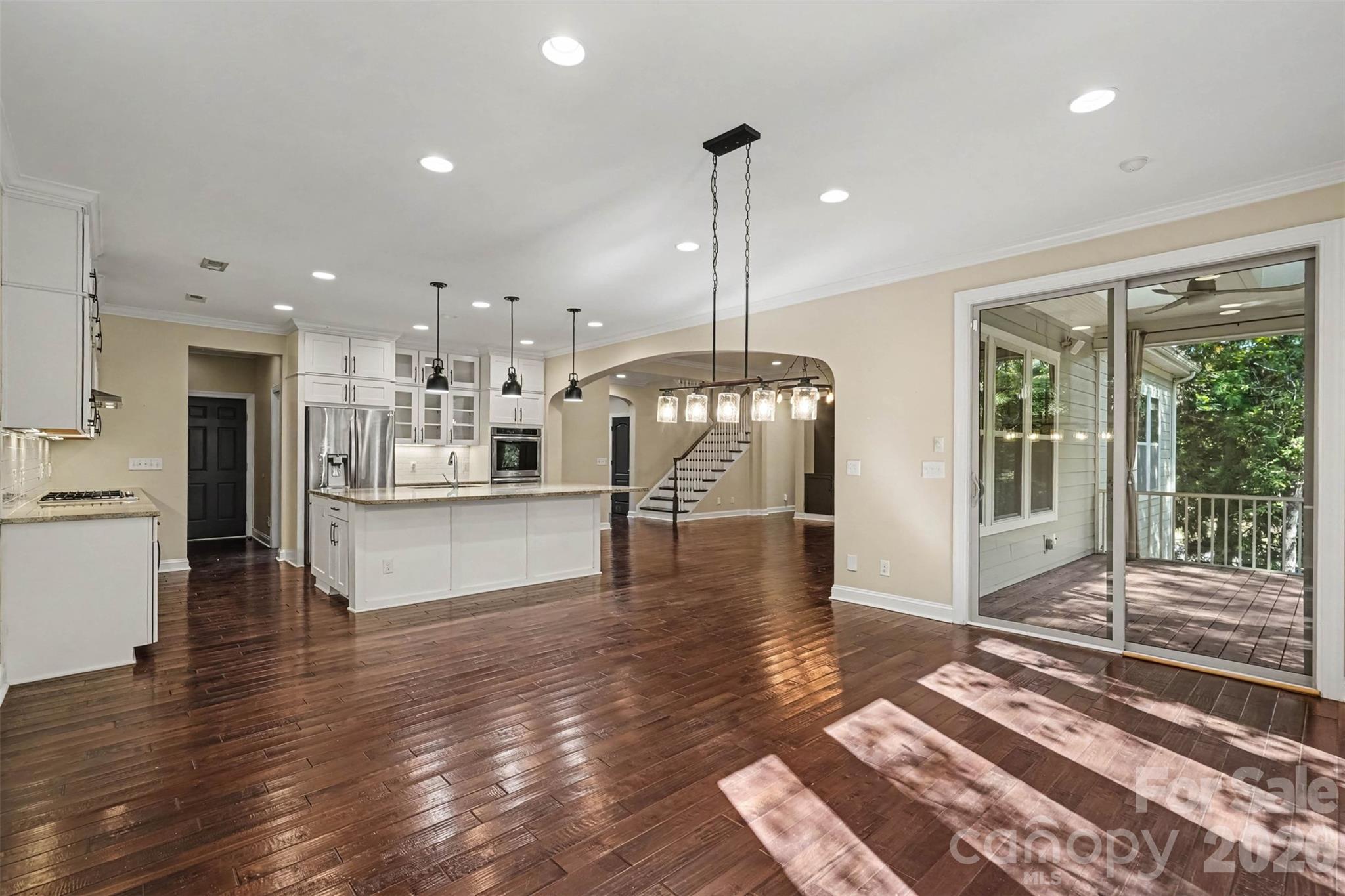 Single Family Residence at 12609 Burr Oak Lane, Charlotte, photo 15 of 48