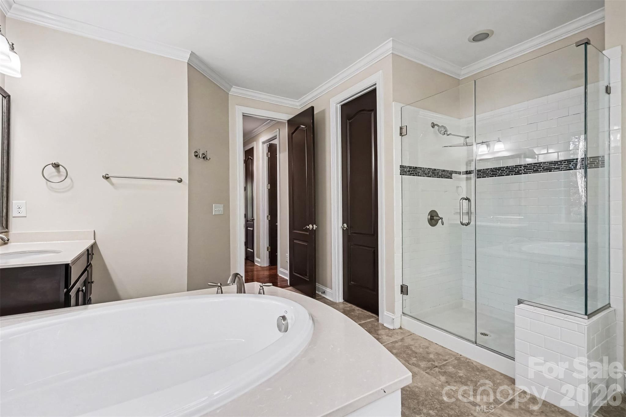 Single Family Residence at 12609 Burr Oak Lane, Charlotte, photo 22 of 48