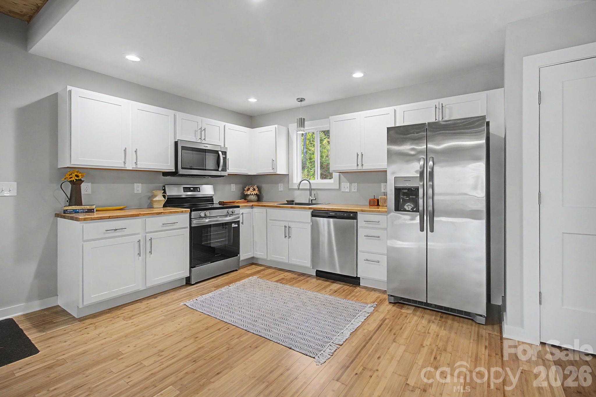 Single Family Residence at 84 Skip Stone Road, Asheville, photo 20 of 49
