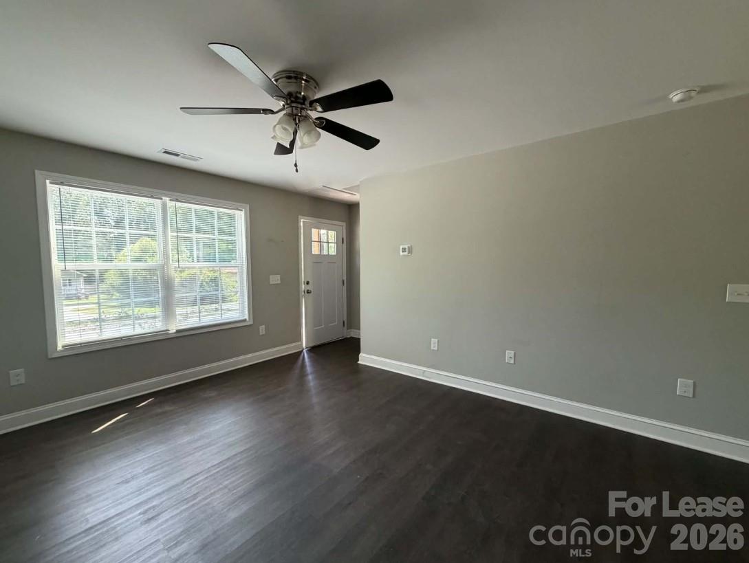 Townhouse at 376 Snow Street, Kannapolis, photo 2 of 8